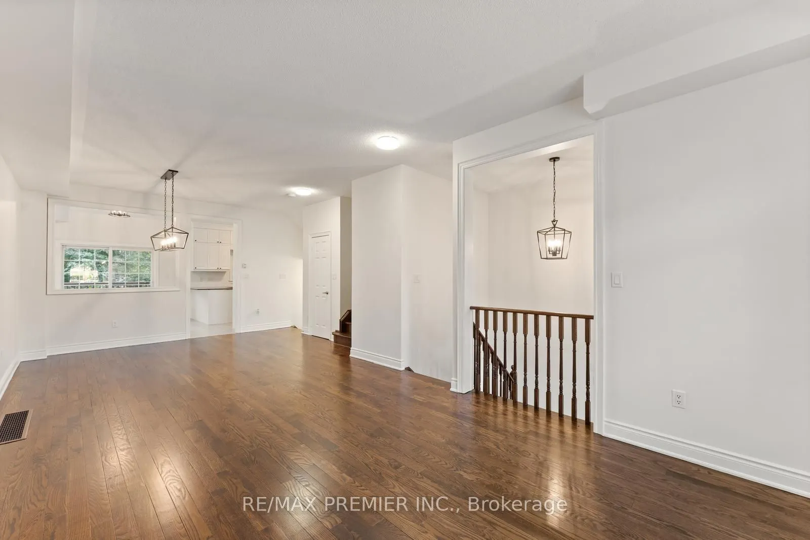 34 George Bogg Road