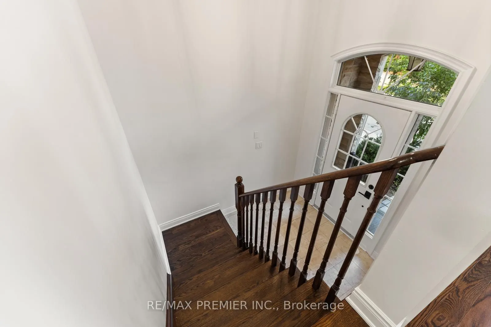 34 George Bogg Road