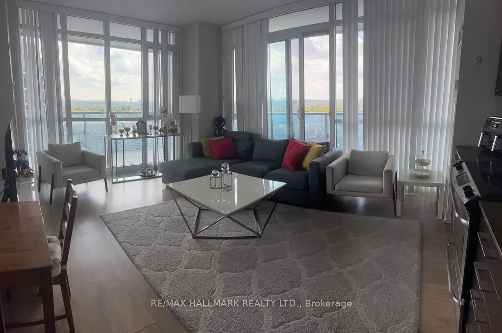 9471 Yonge Street, #1610