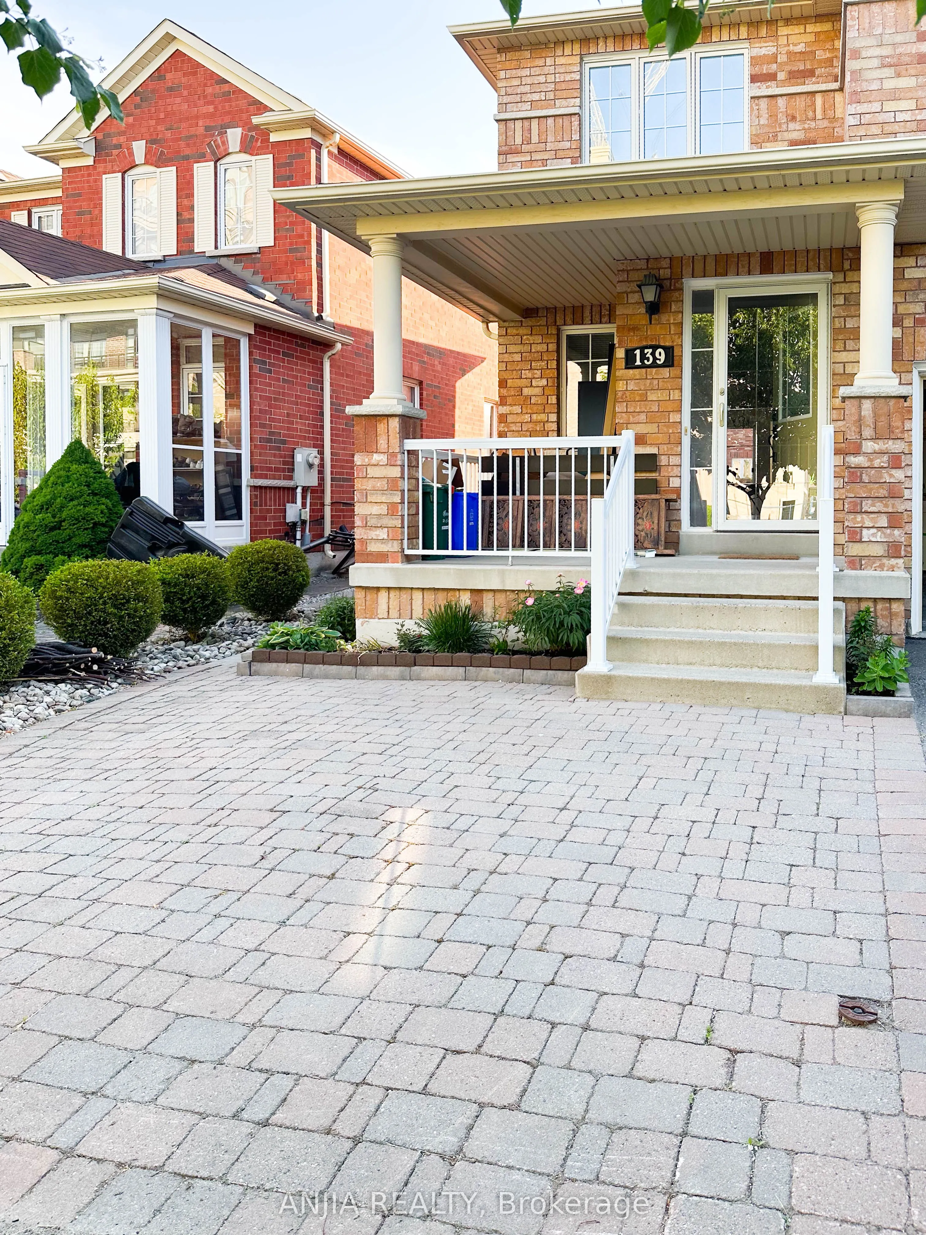 139 Hillwood Street, #Basement
