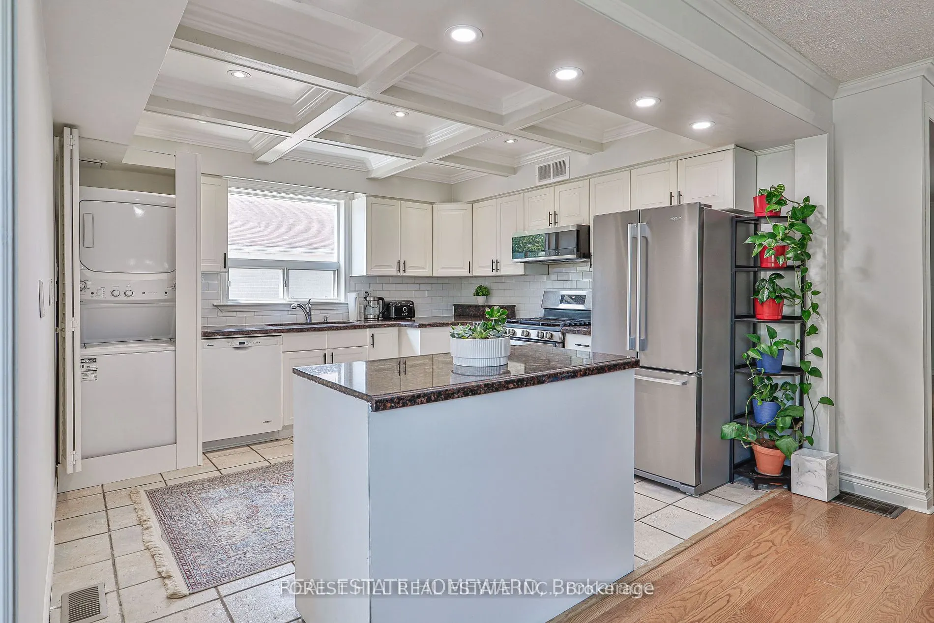 220 Neal Drive, #(Main)