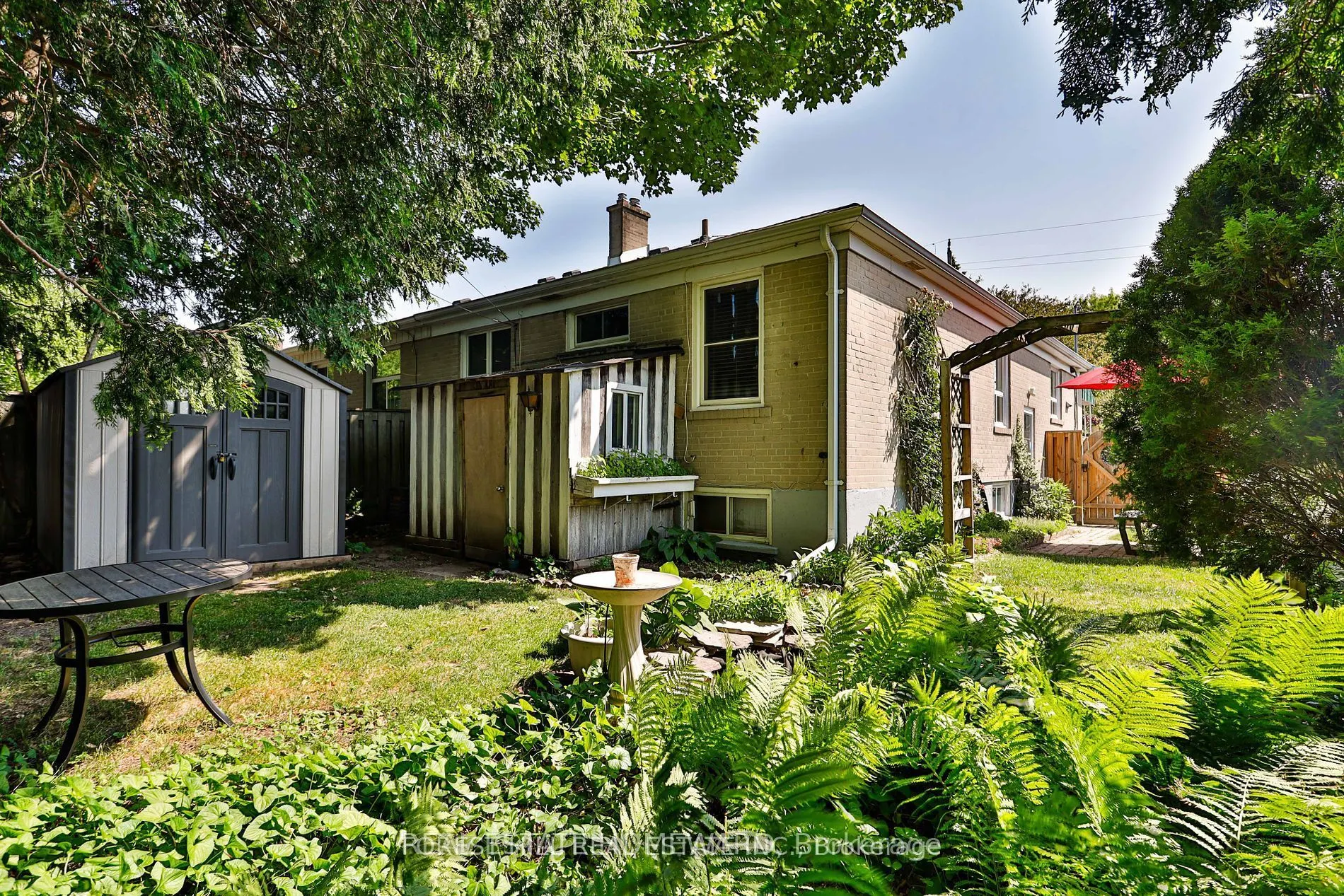 220 Neal Drive, #(Main)