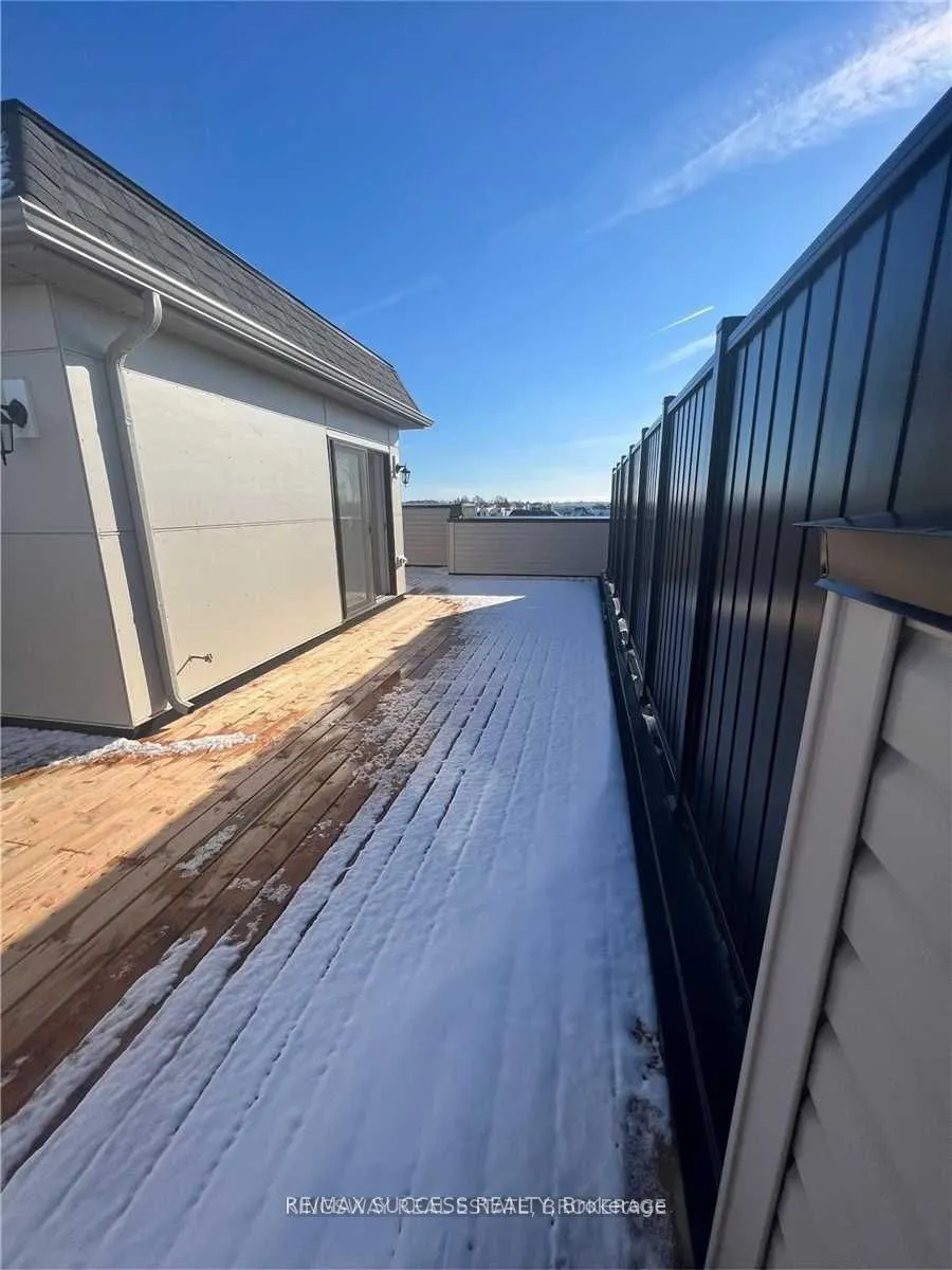 6 Percy Rye Avenue