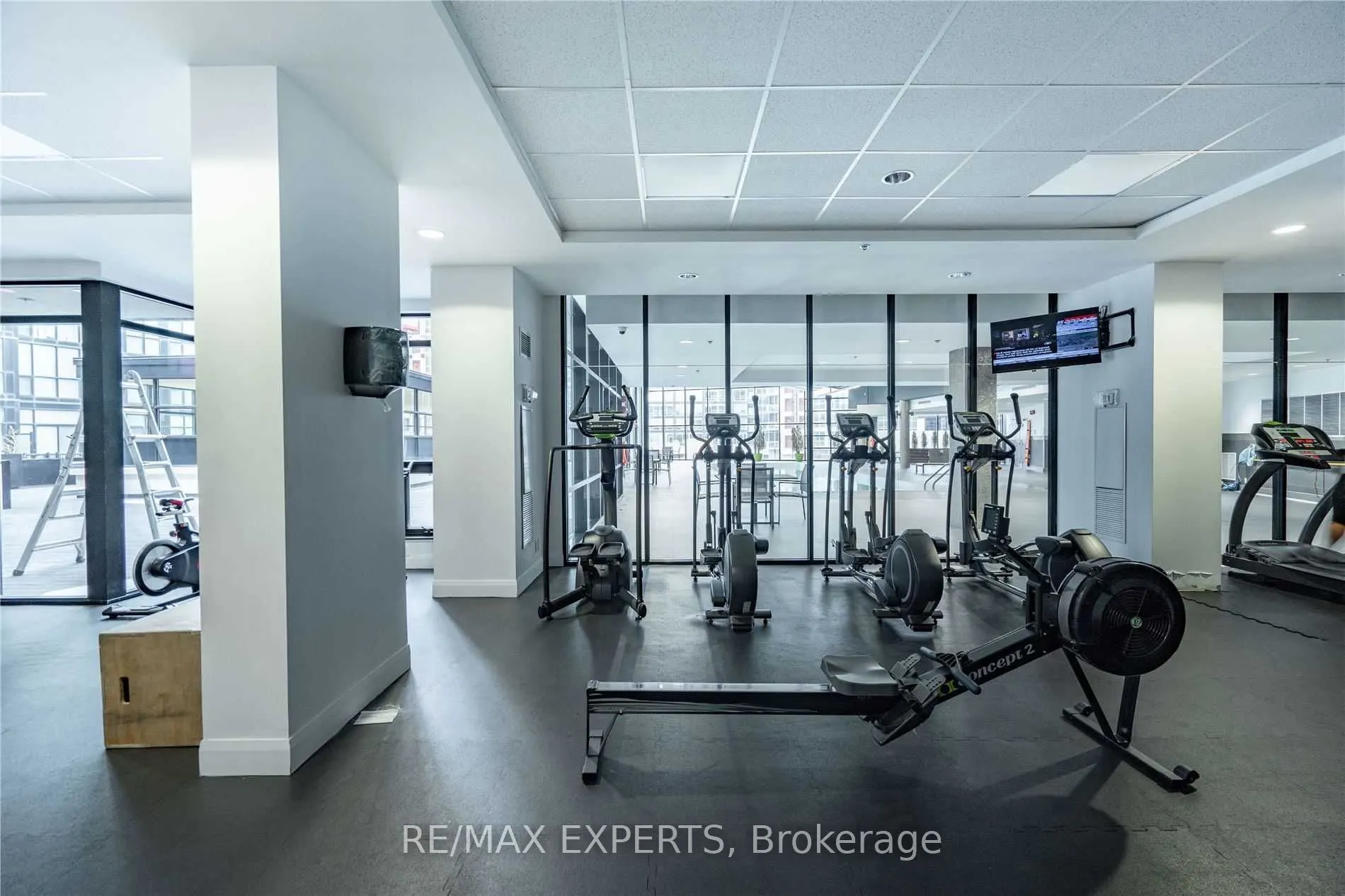 2910 Highway 7 Road W, #3002