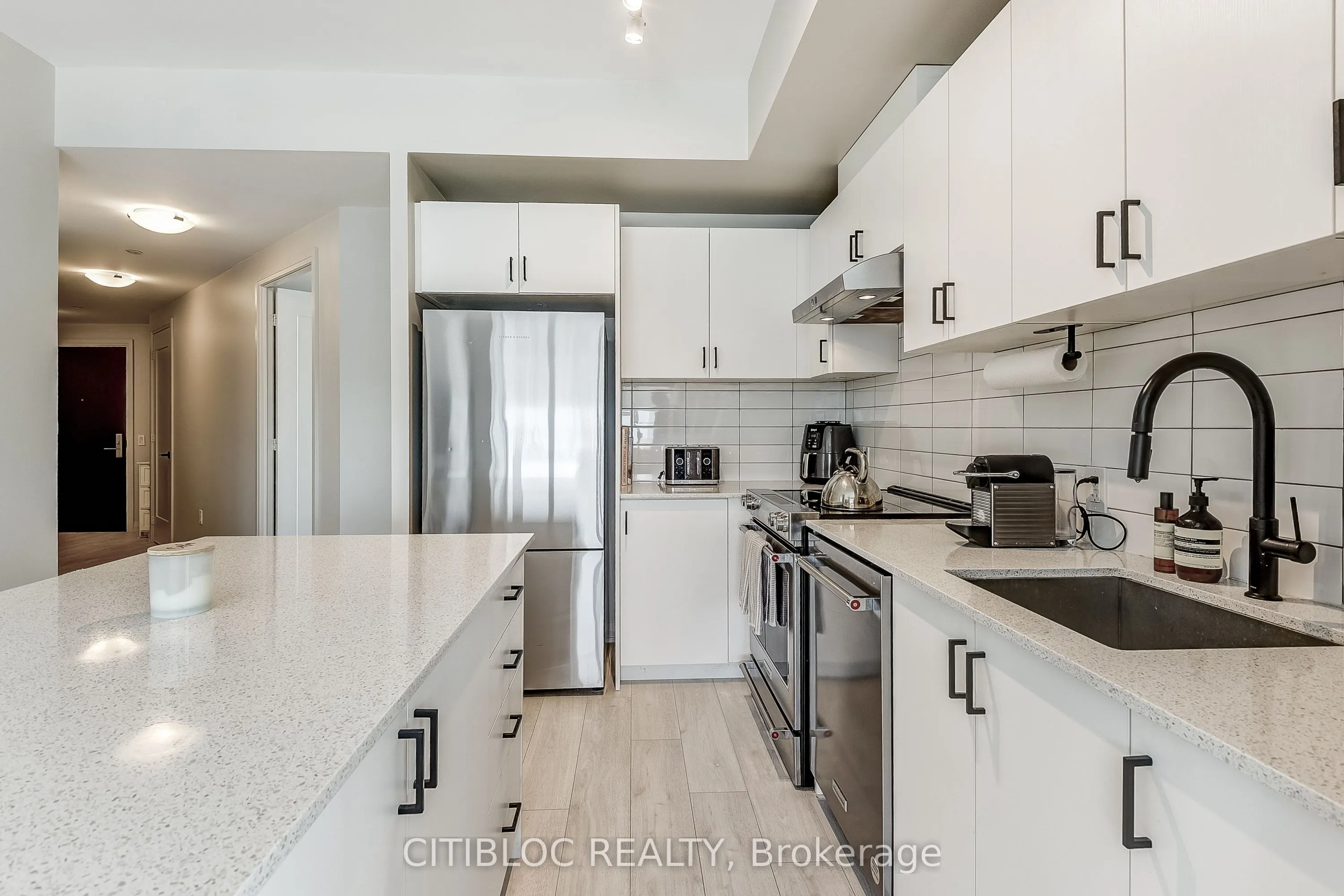 9000 Jane Street, #1408