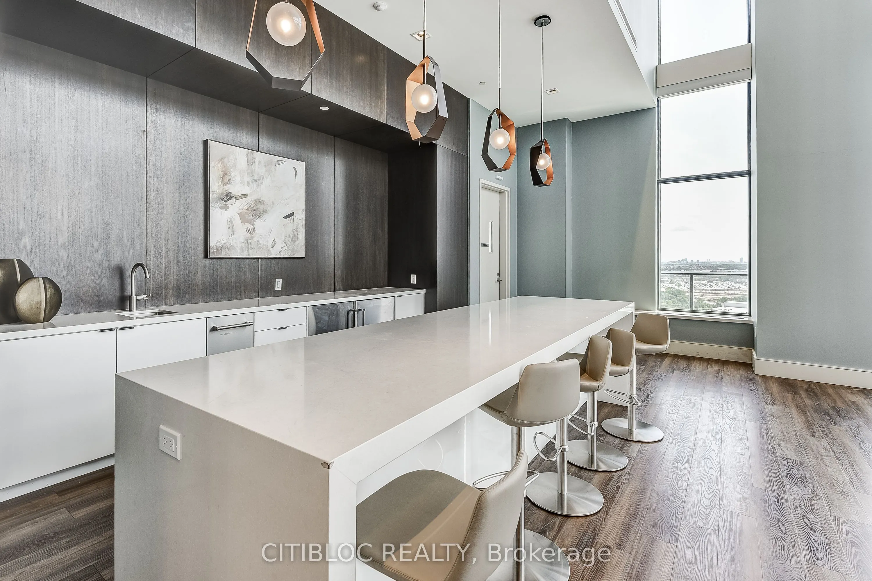 9000 Jane Street, #1408