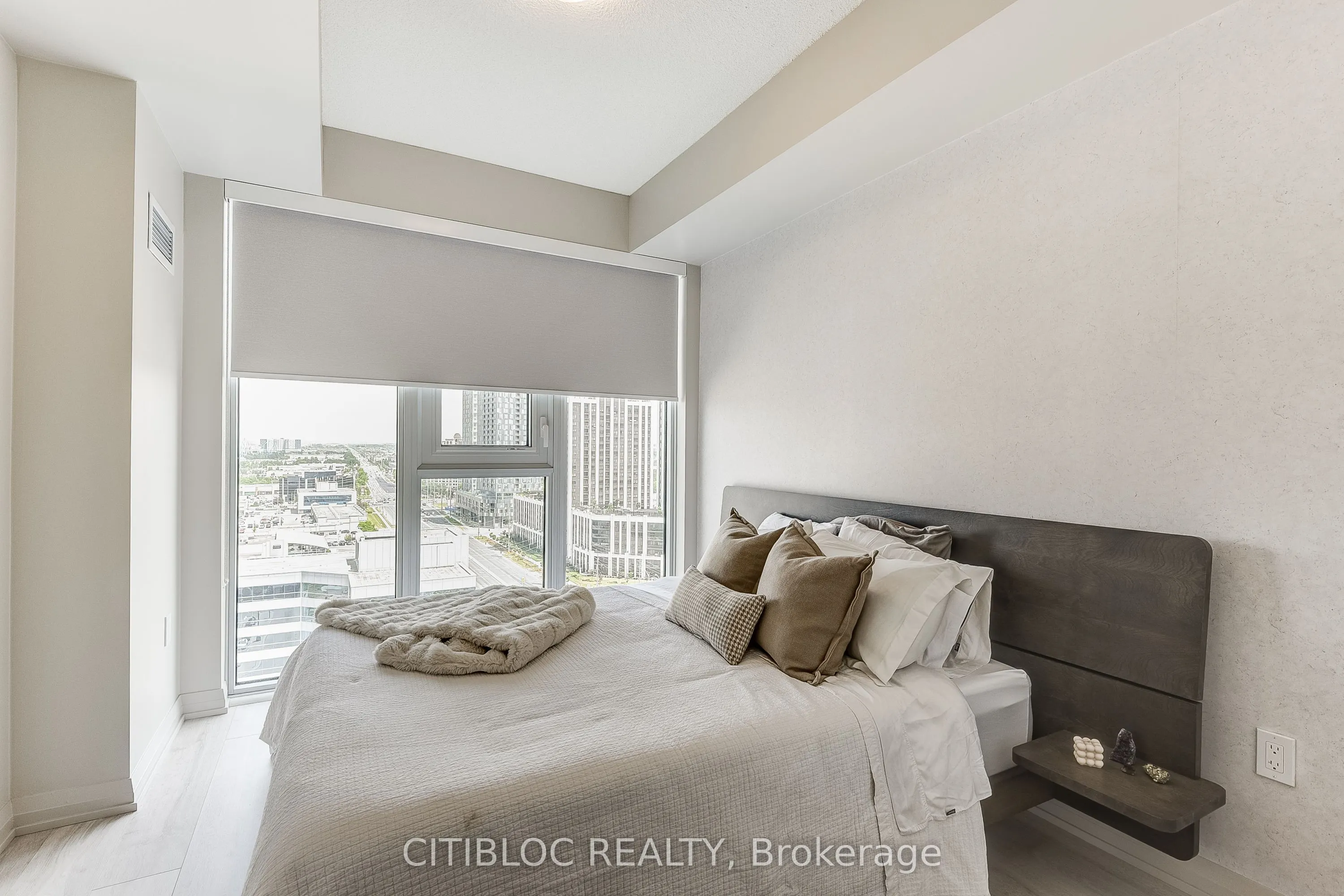 9000 Jane Street, #1408