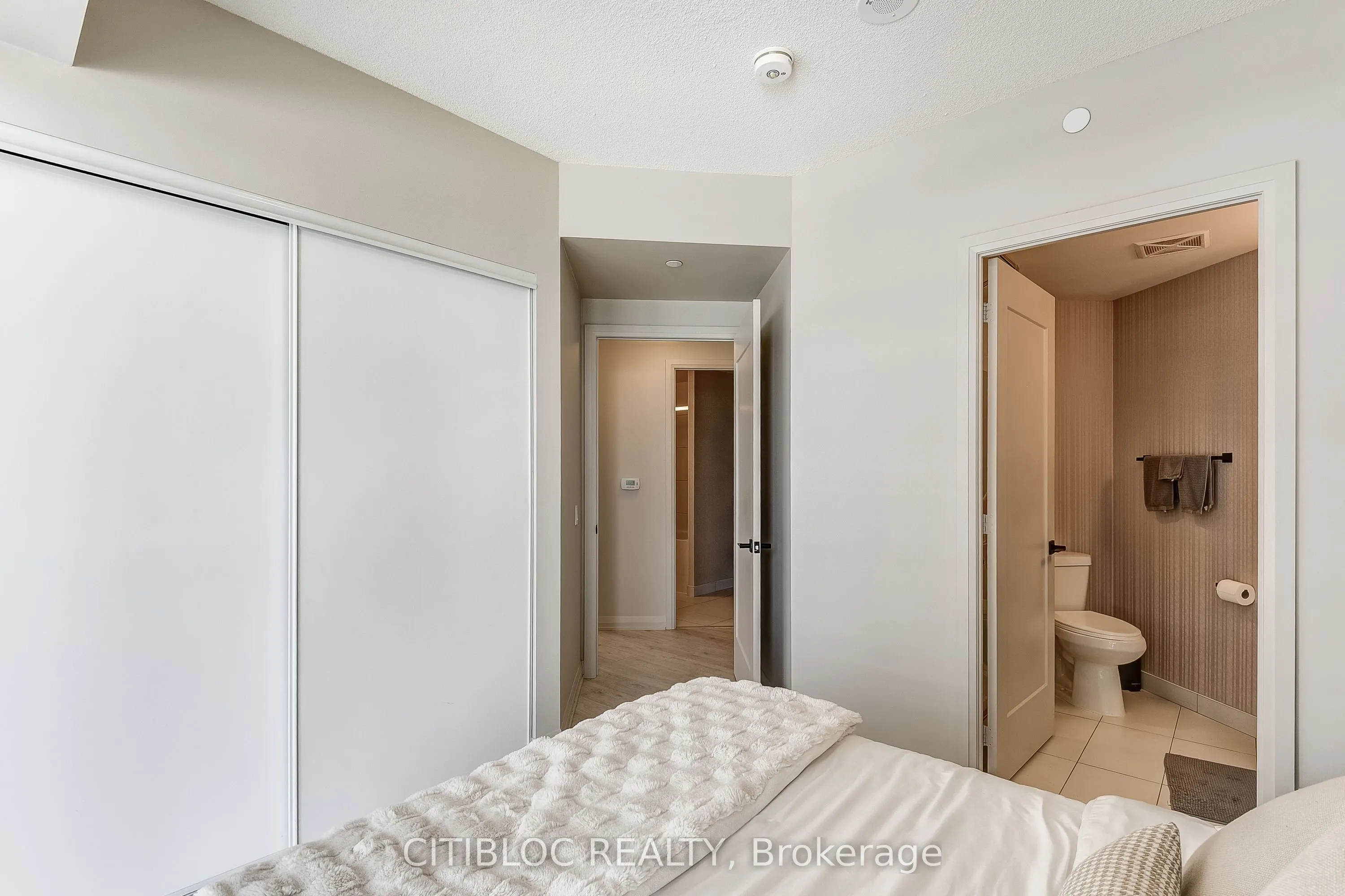 9000 Jane Street, #1408