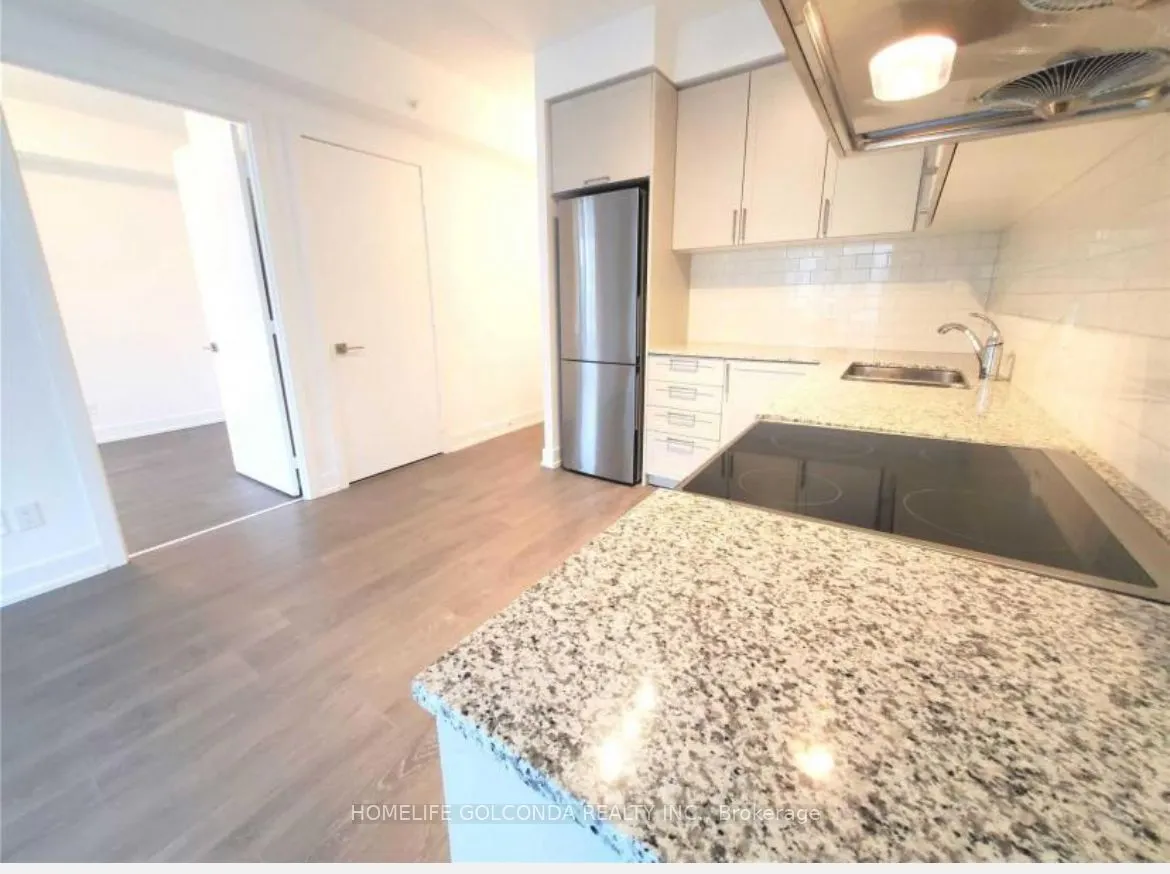 278 Buchanan Drive, #532E