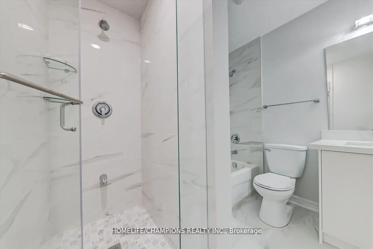 16 Elgin Street N, #325