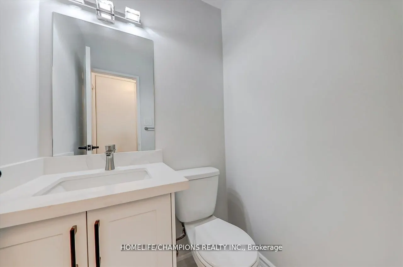 16 Elgin Street N, #325
