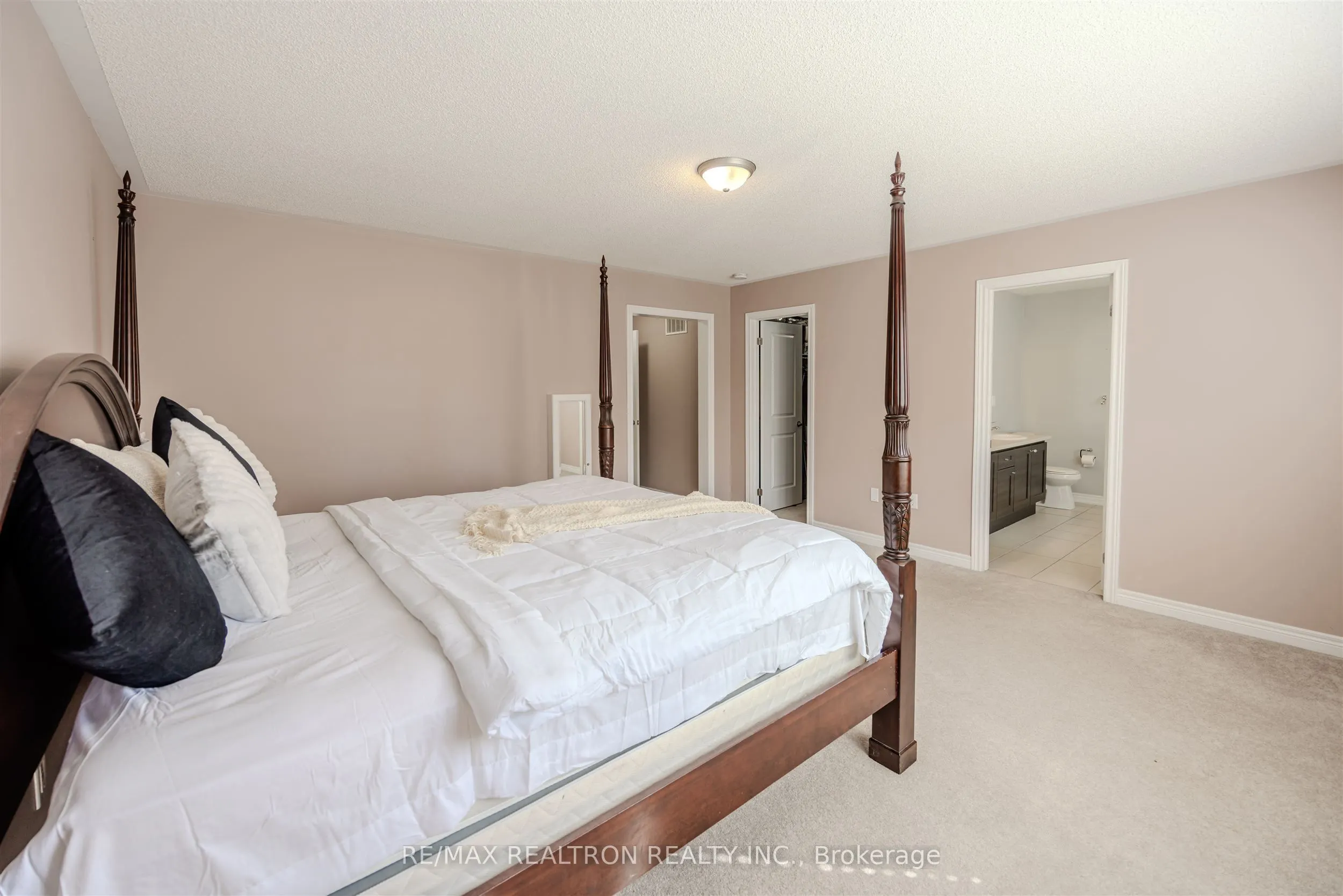 532 Mcgregor Farm Trail