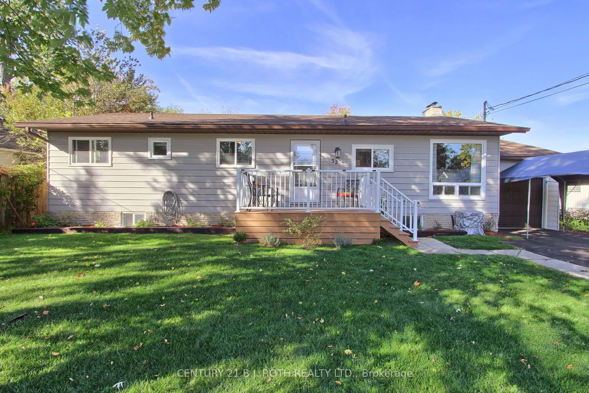32 Franklin Beach Road
