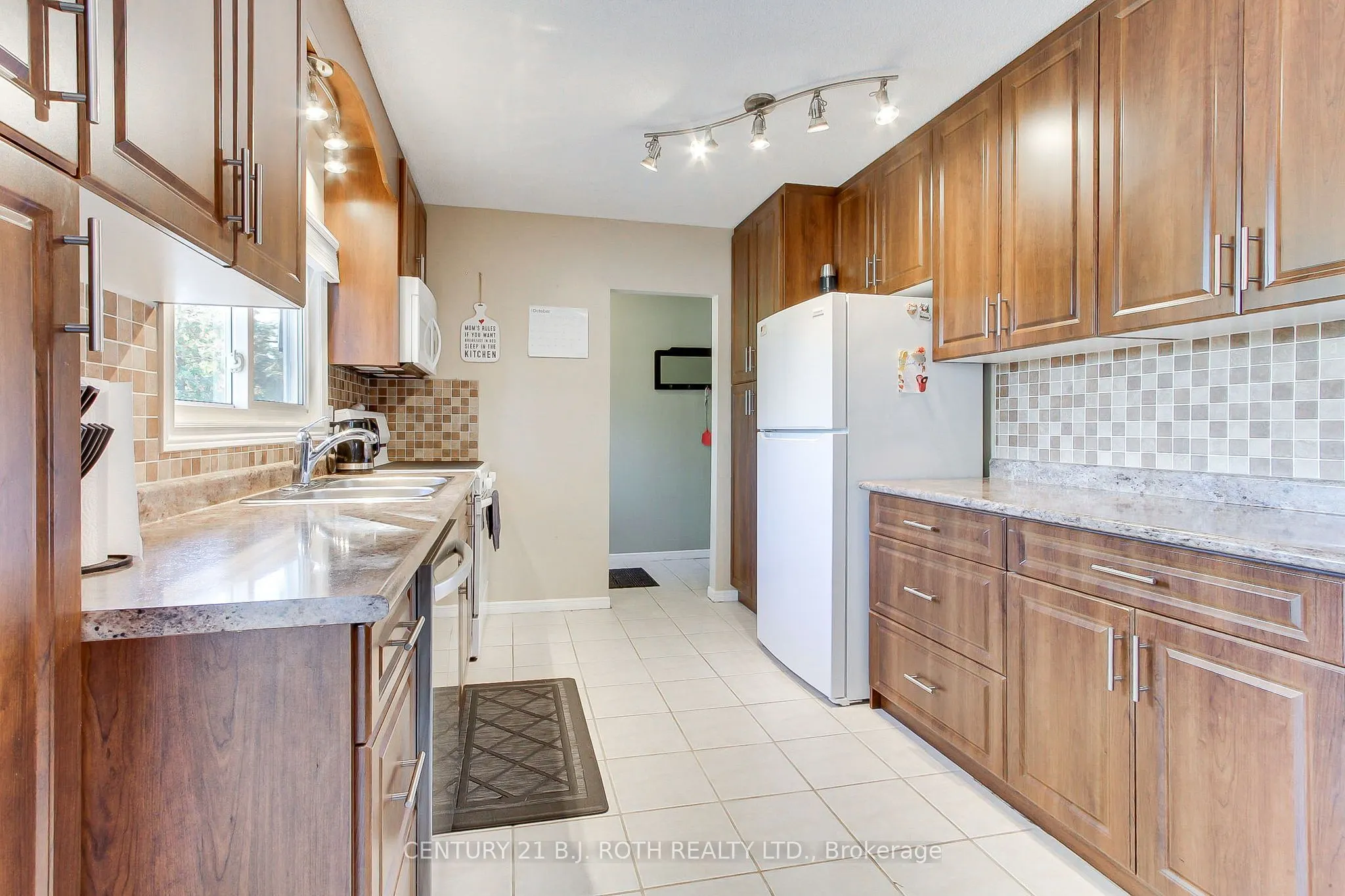 32 Franklin Beach Road