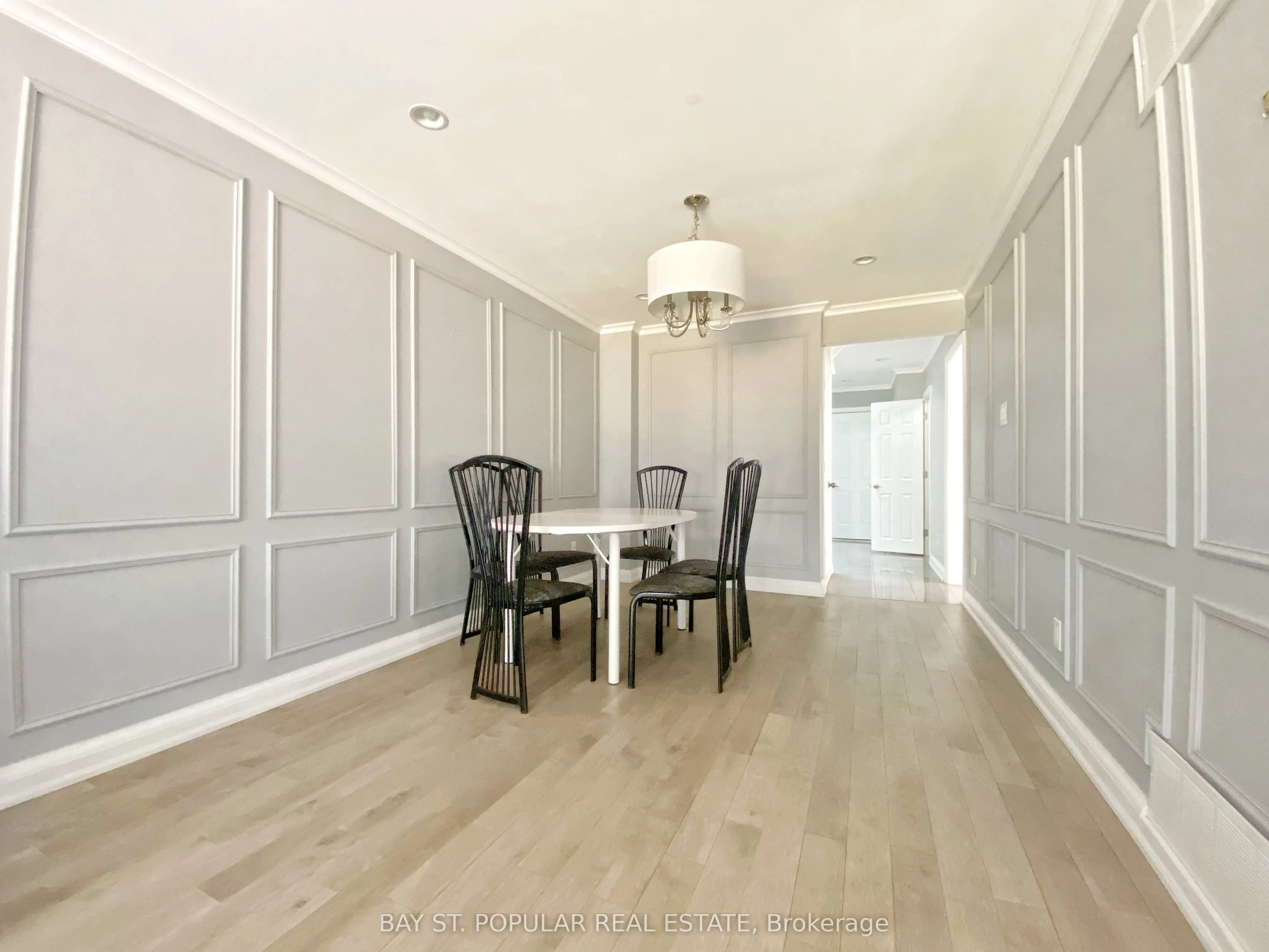 54 Charles Alfred Crescent