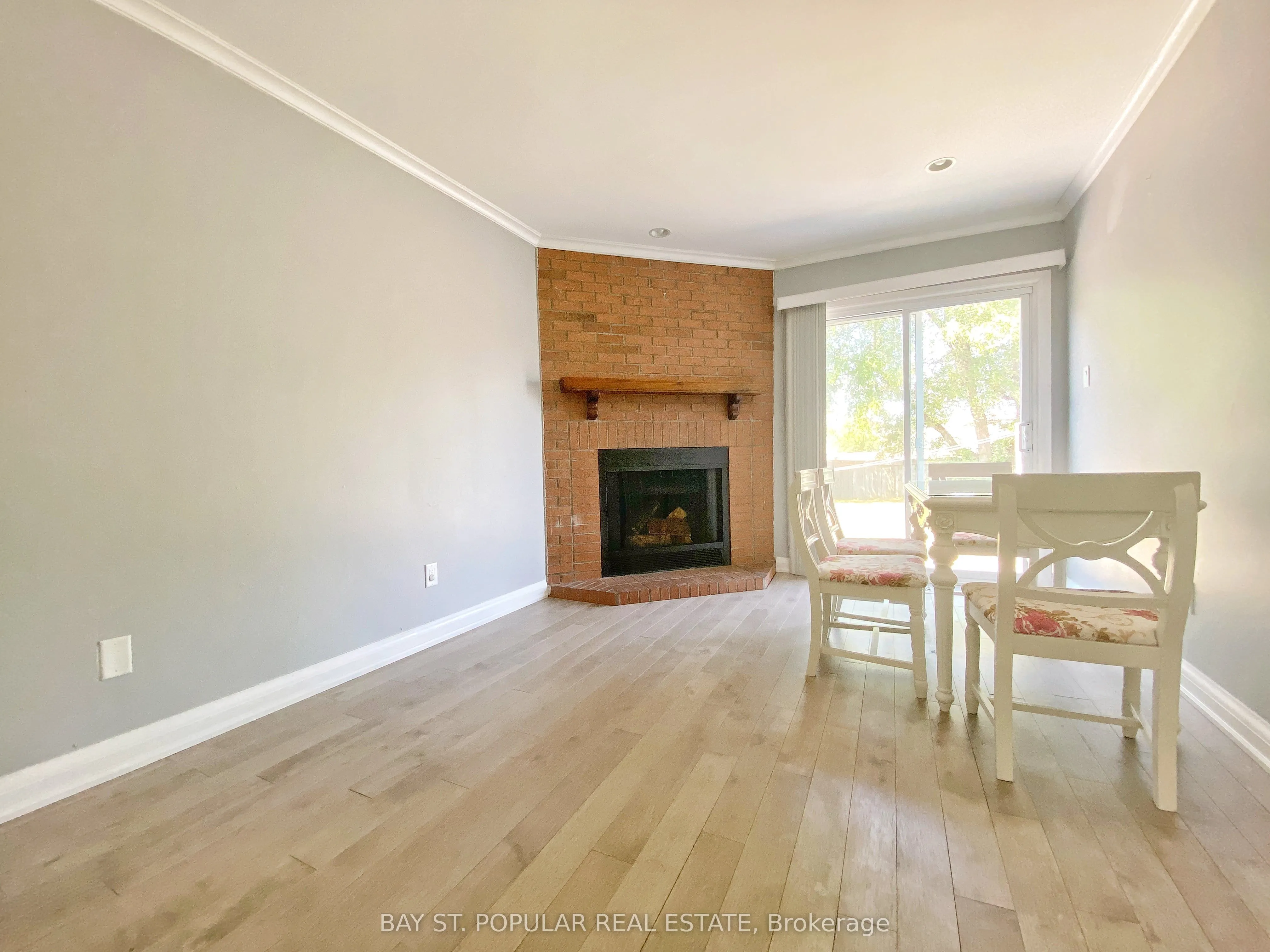 54 Charles Alfred Crescent