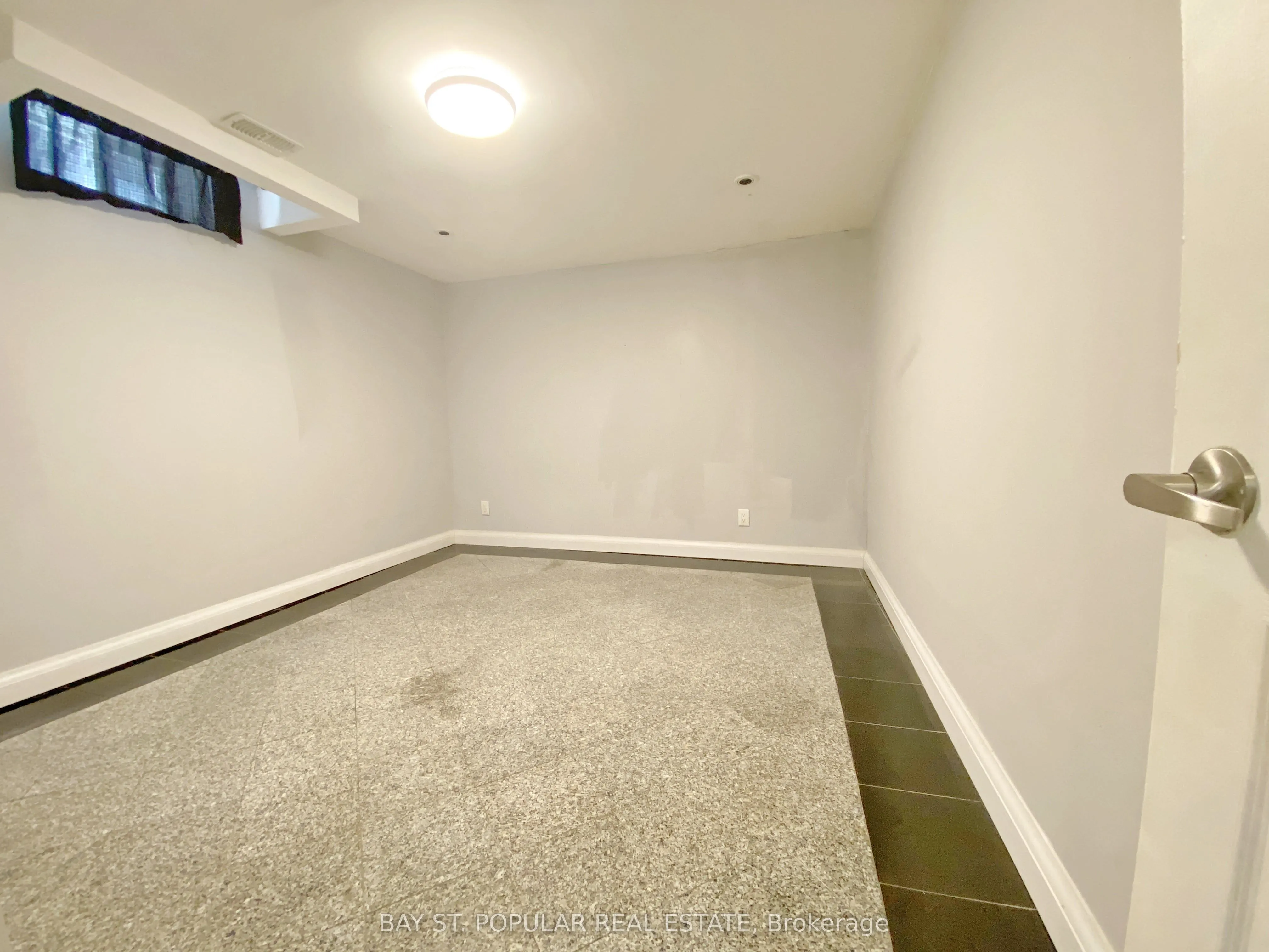 54 Charles Alfred Crescent