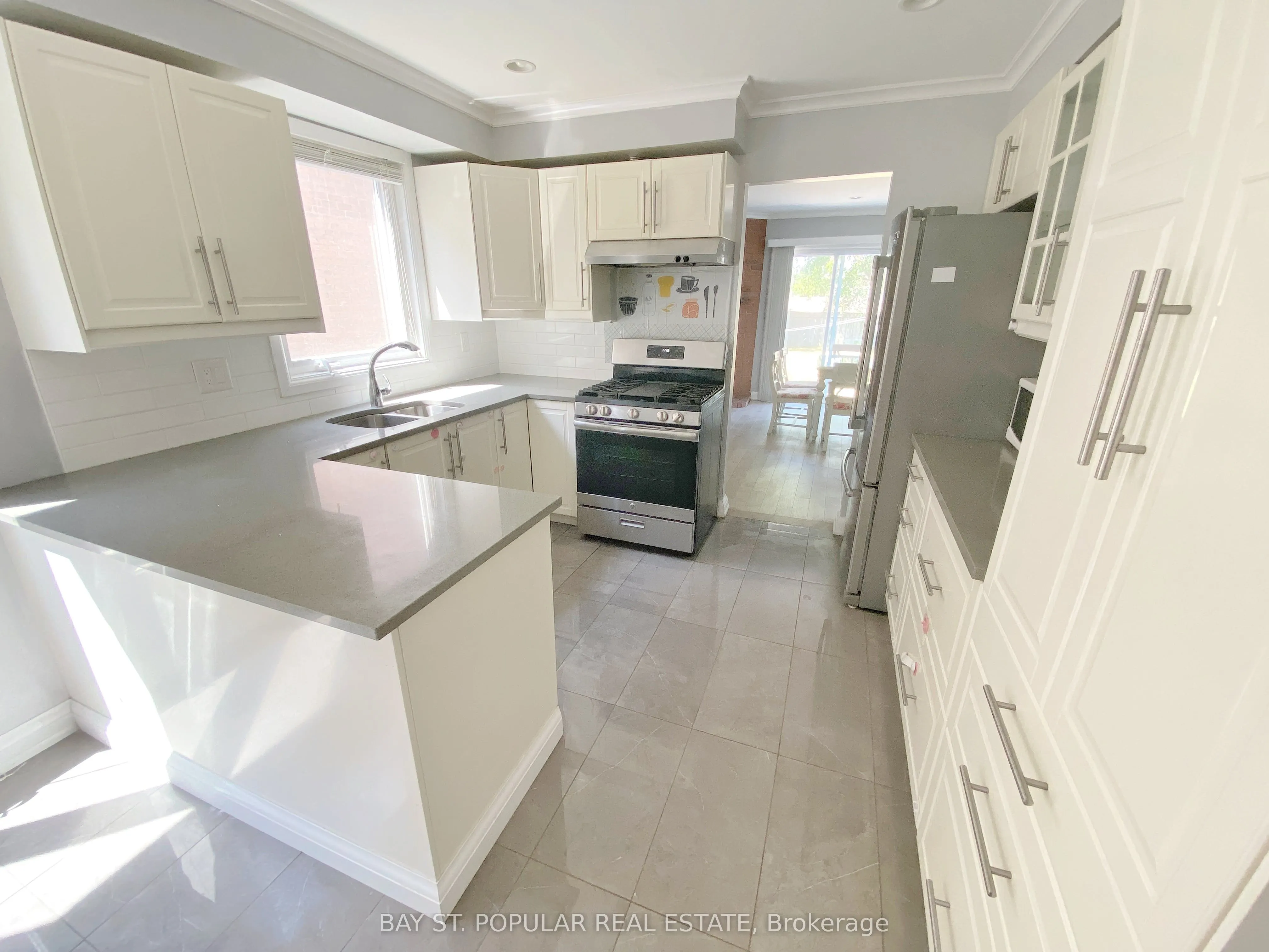 54 Charles Alfred Crescent
