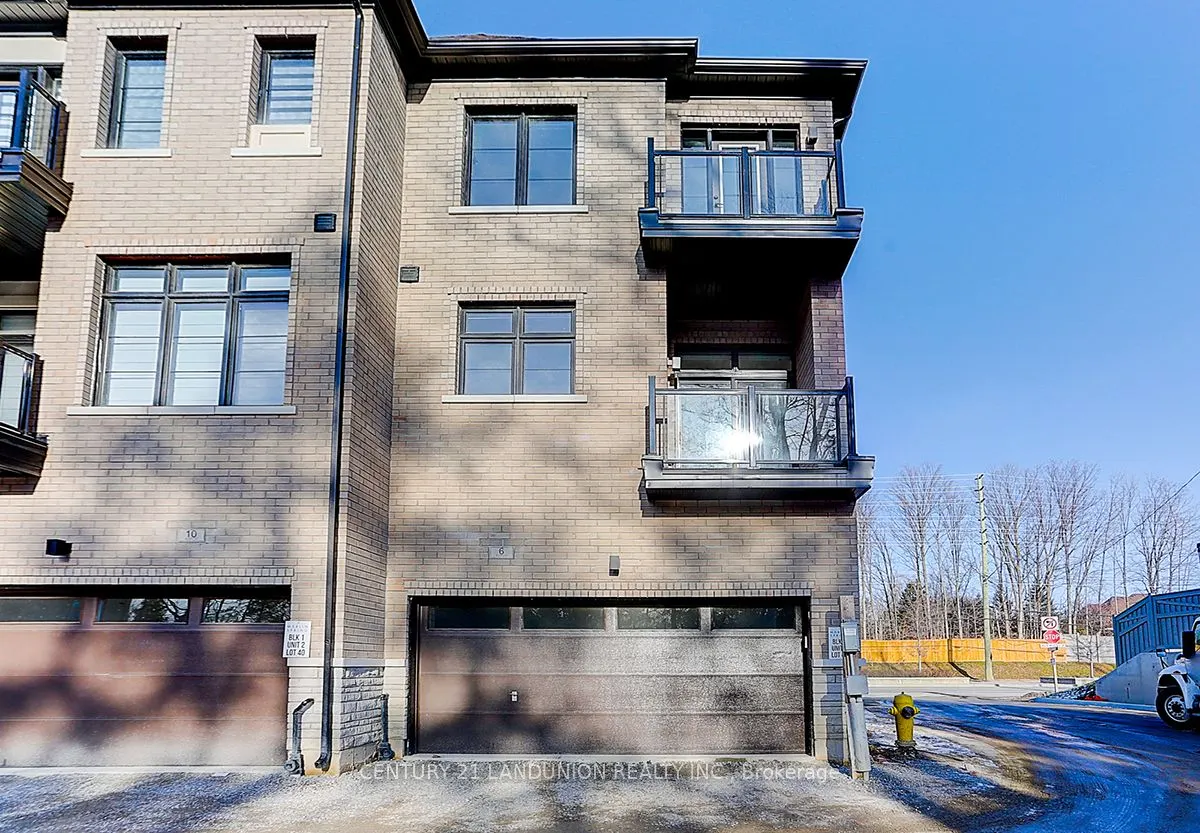 6 De La Roche Drive