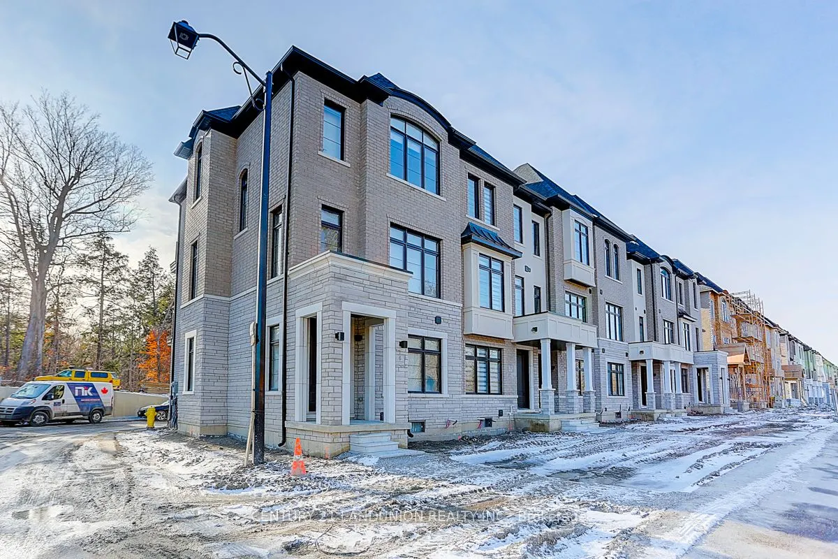 6 De La Roche Drive