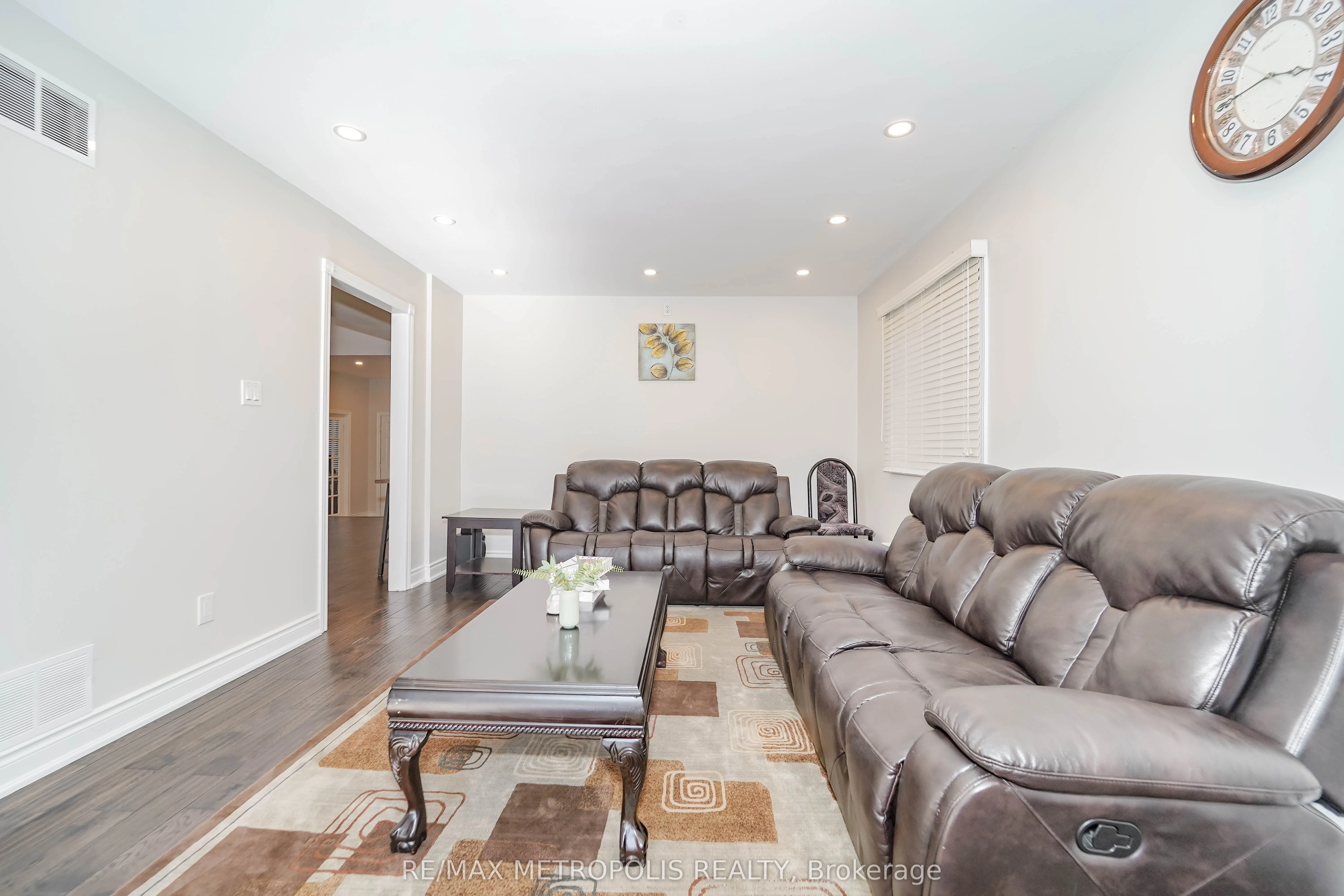 156 Cartmel Drive
