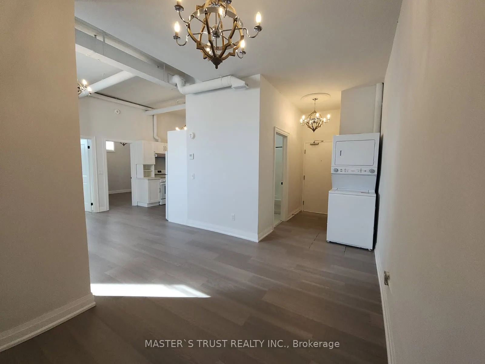 54 Main Street S, #2