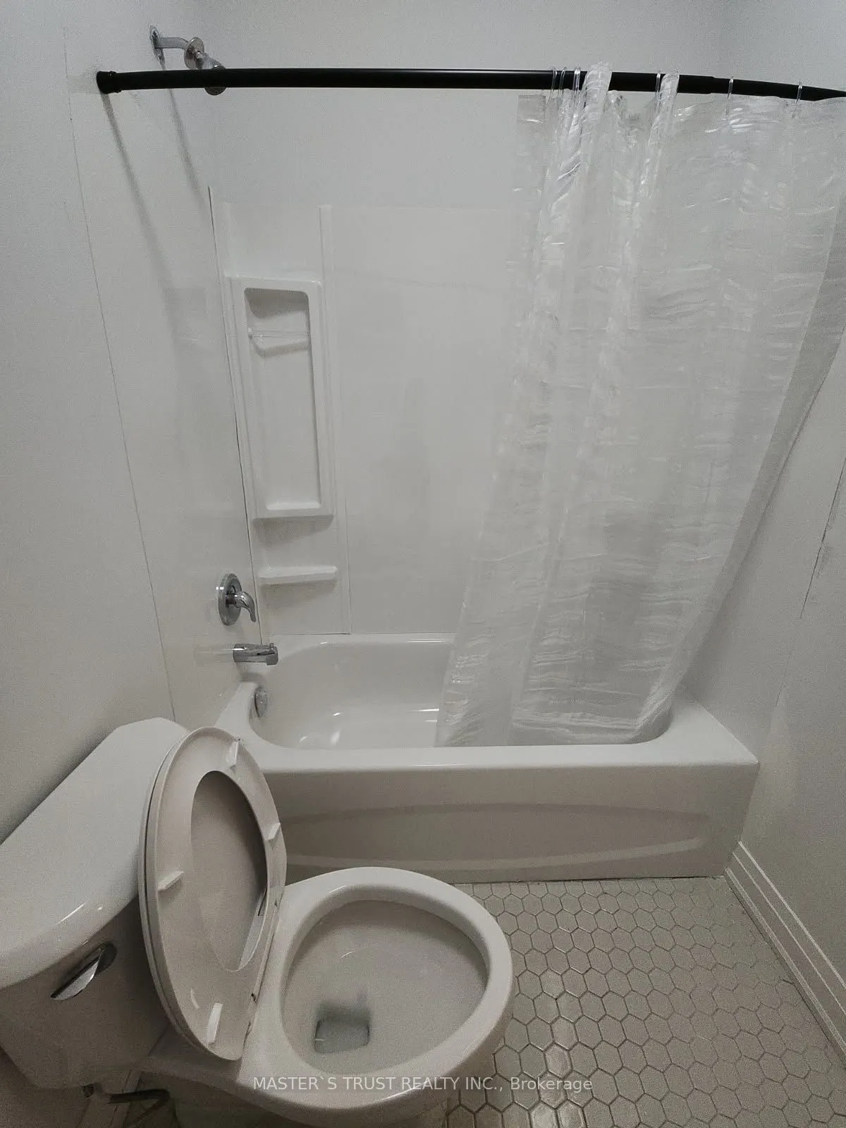 54 Main Street S, #2