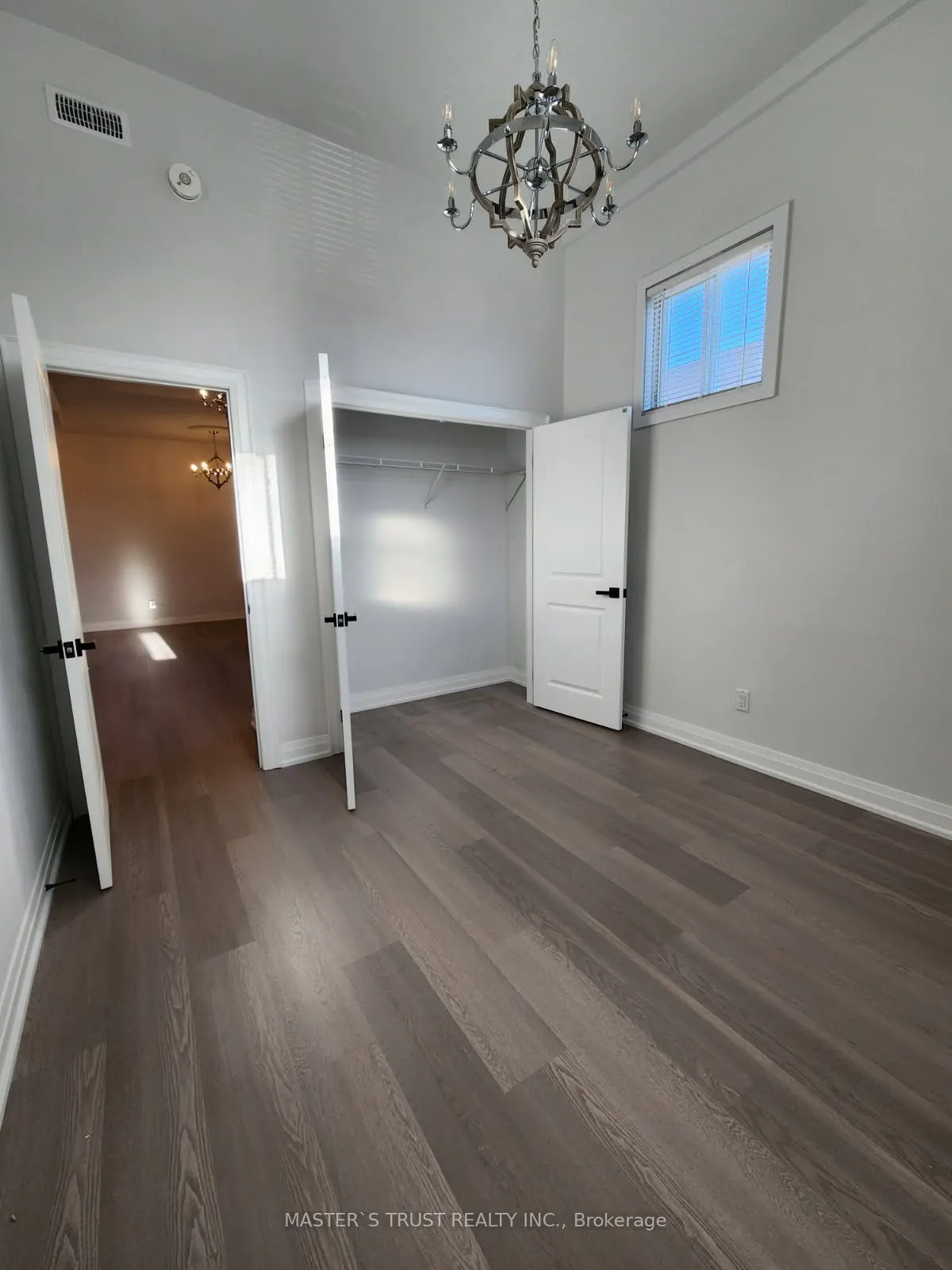 54 Main Street S, #2