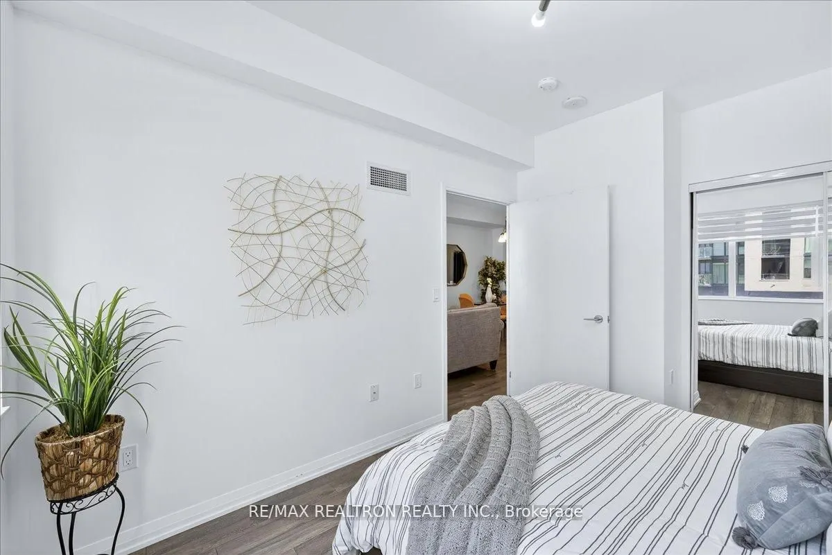 99 Eagle Rock Way, #204