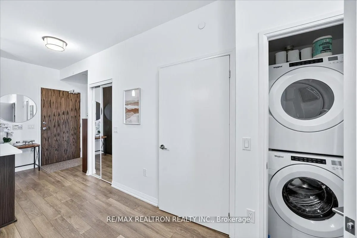 99 Eagle Rock Way, #204