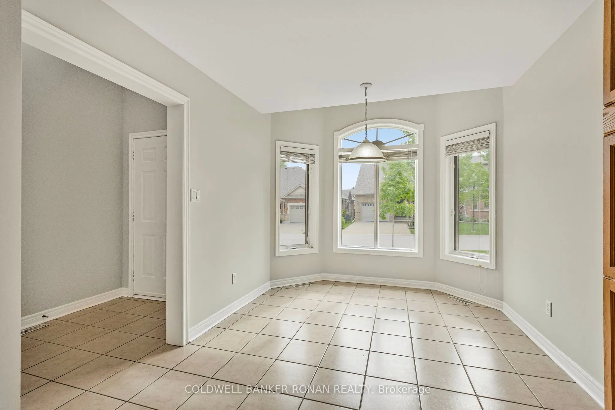 8 Malibu Manor W, #9