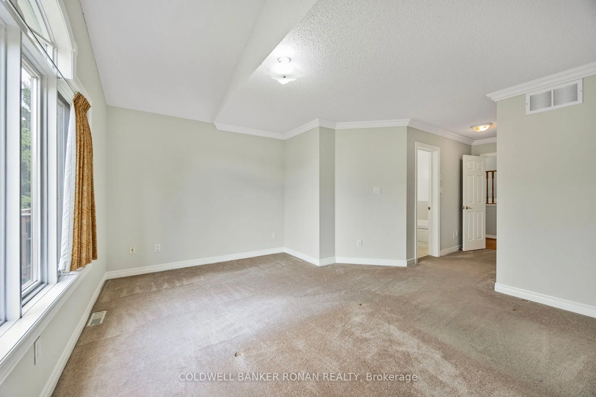 8 Malibu Manor W, #9