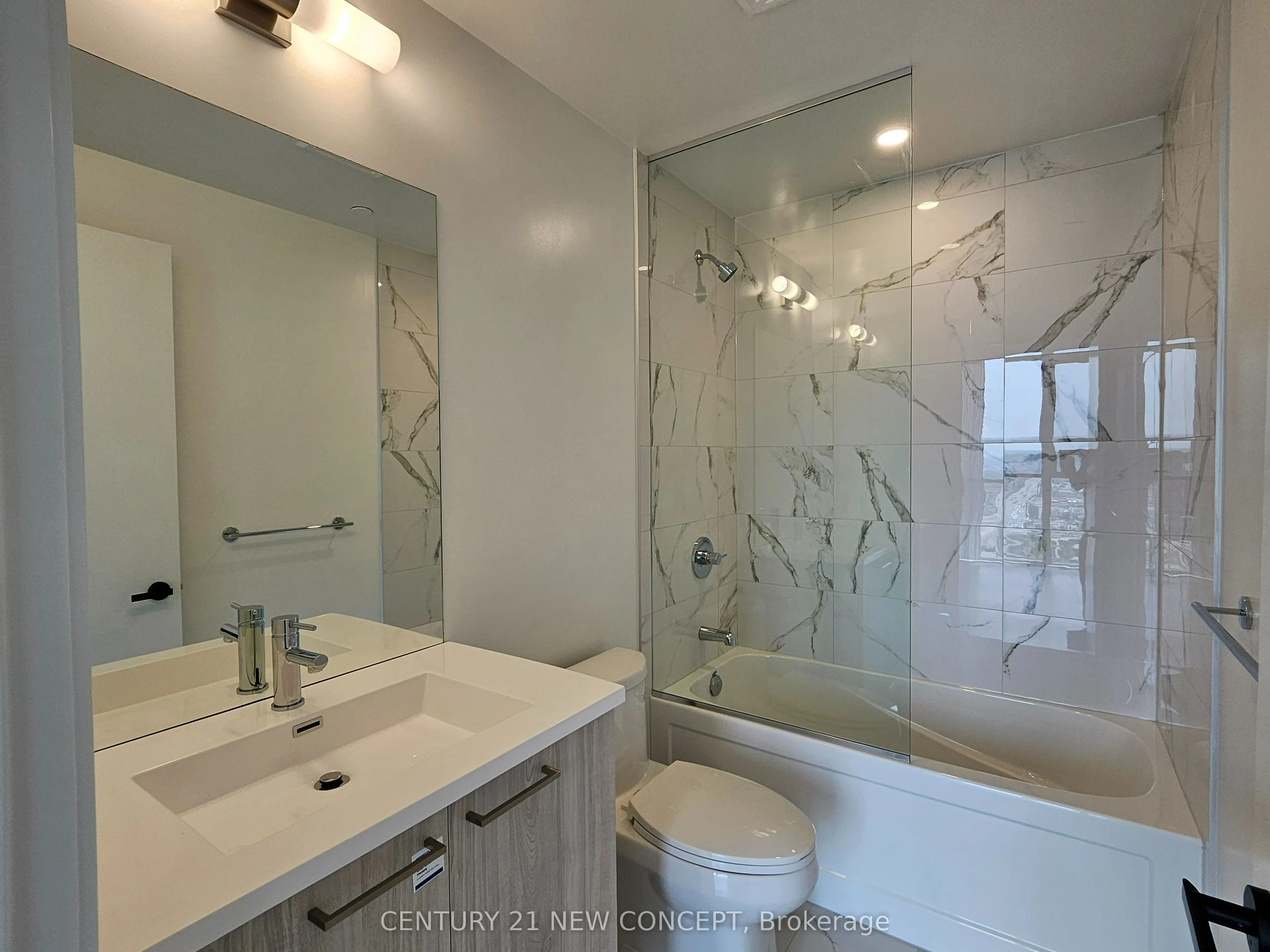 225 commerce Street, #4106