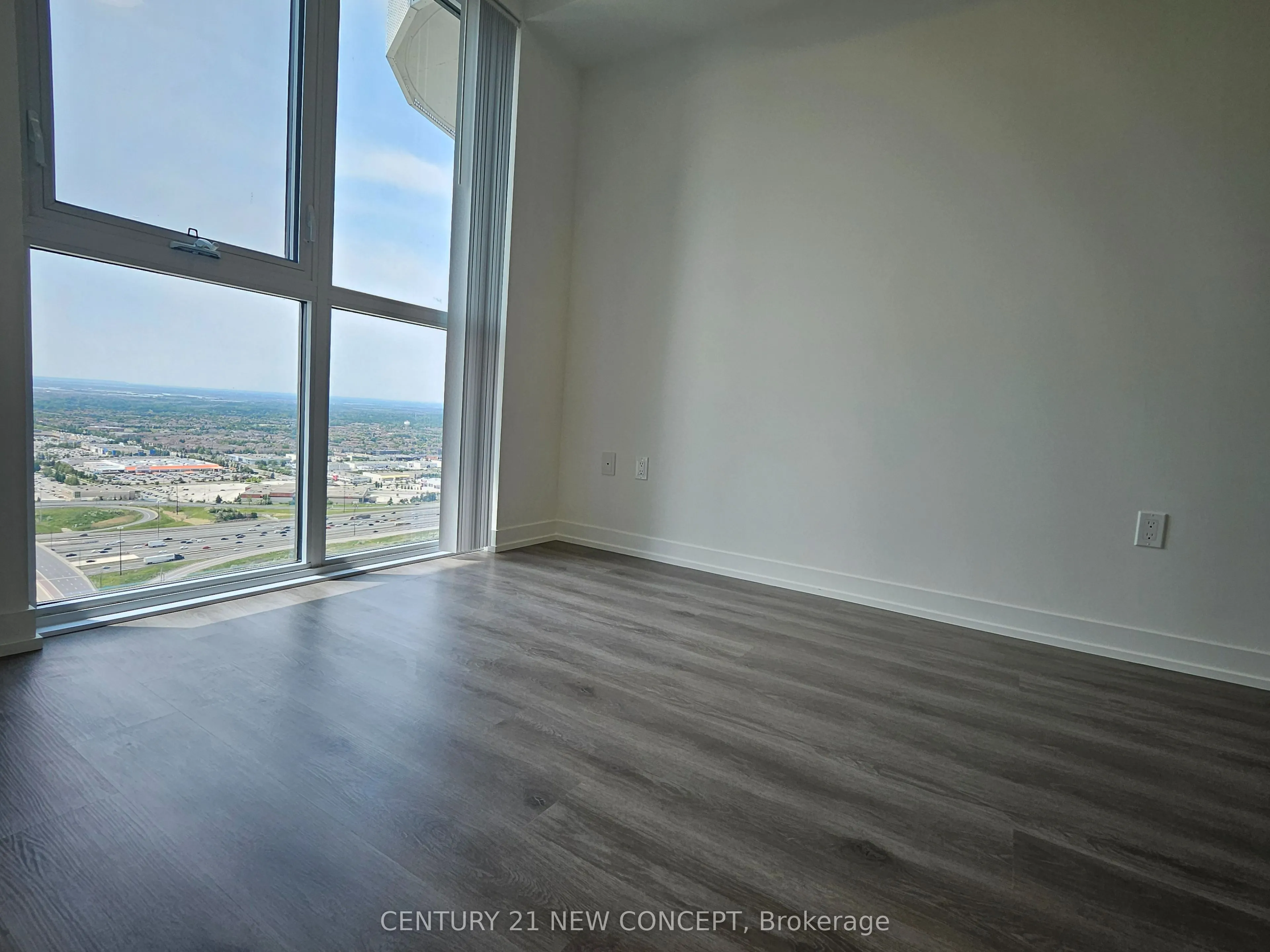 225 commerce Street, #4106