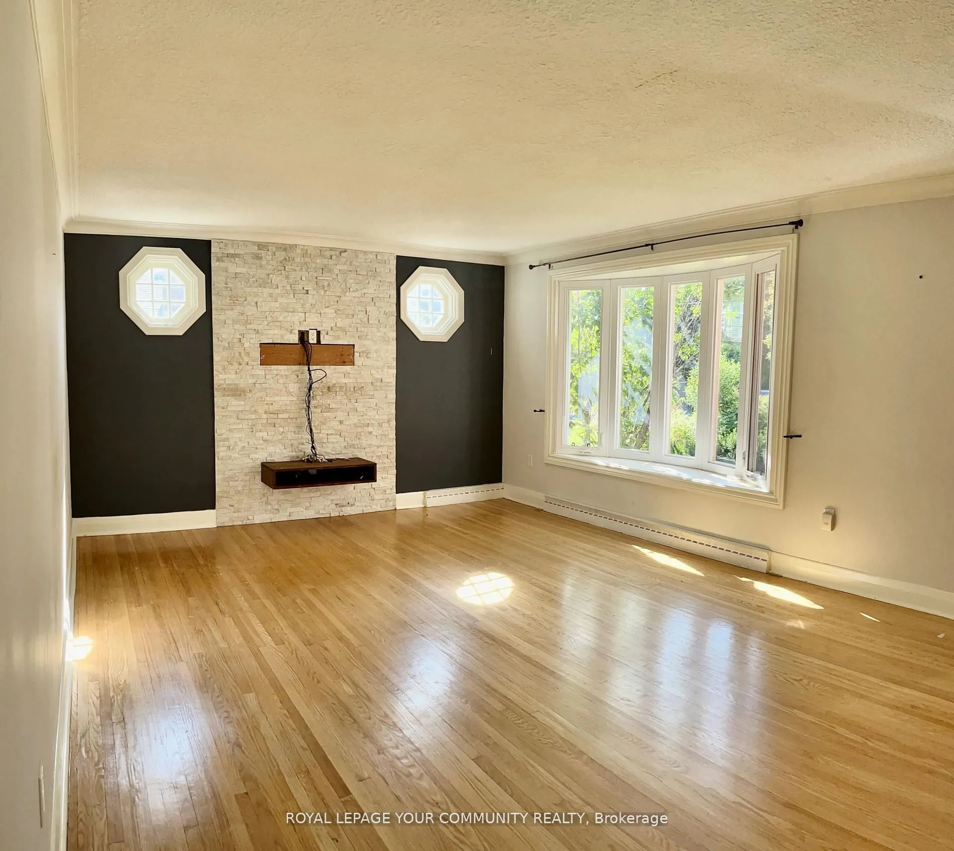 134 James Street, #Upper