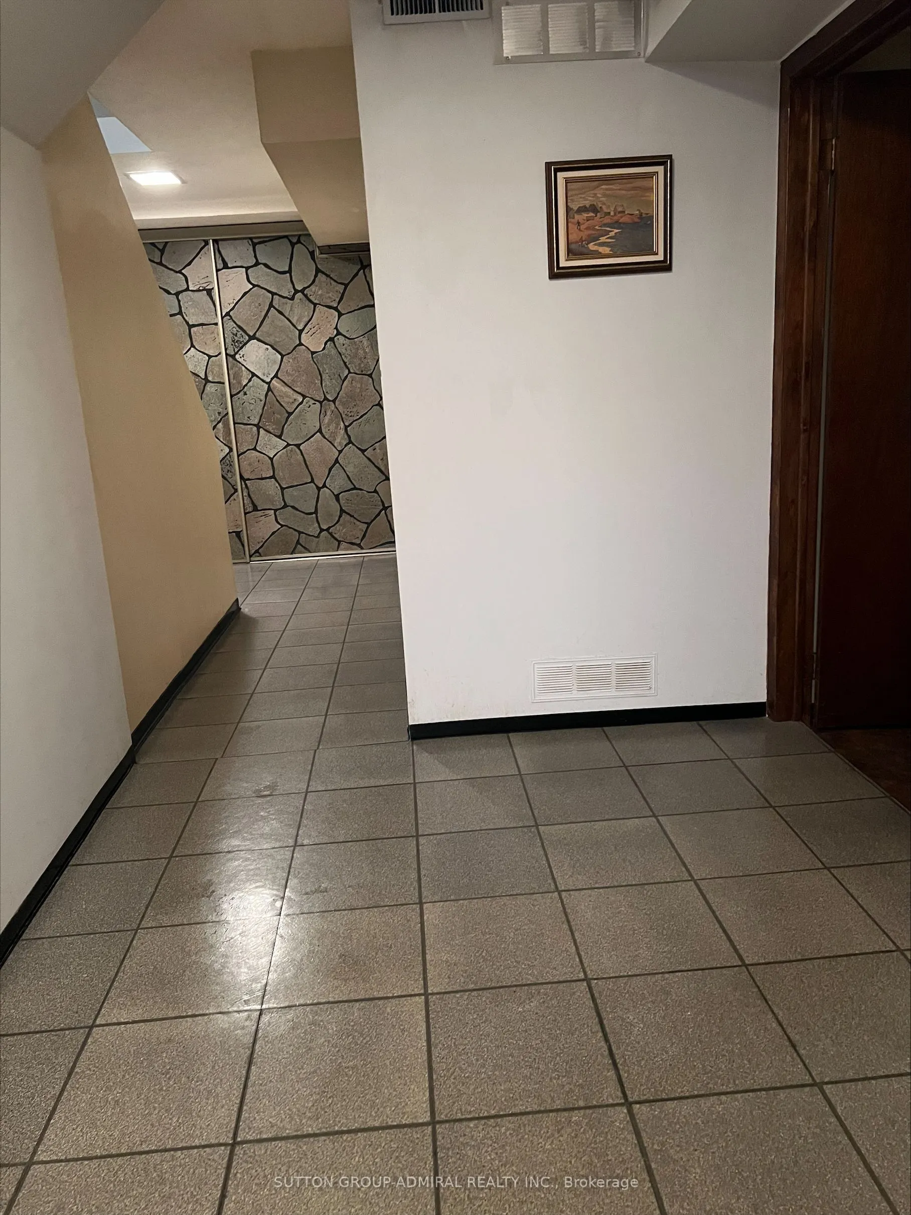 14 Prairie Dunes Place