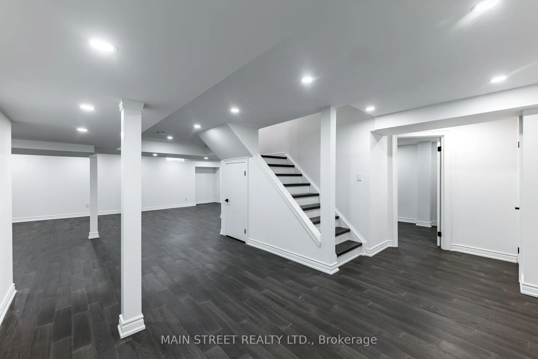 36 Nelson Circle
