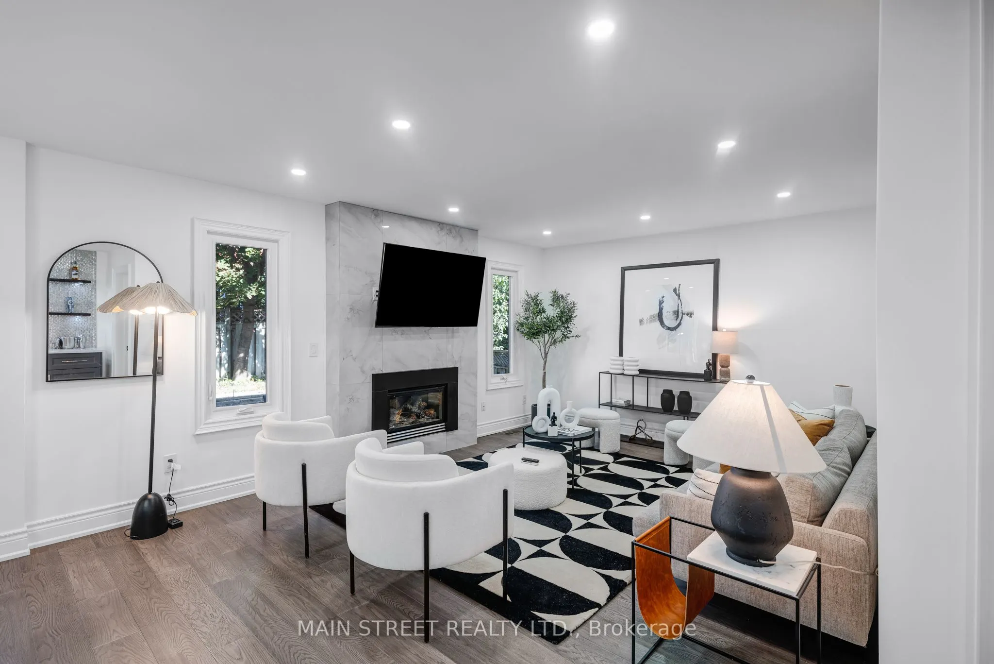 36 Nelson Circle