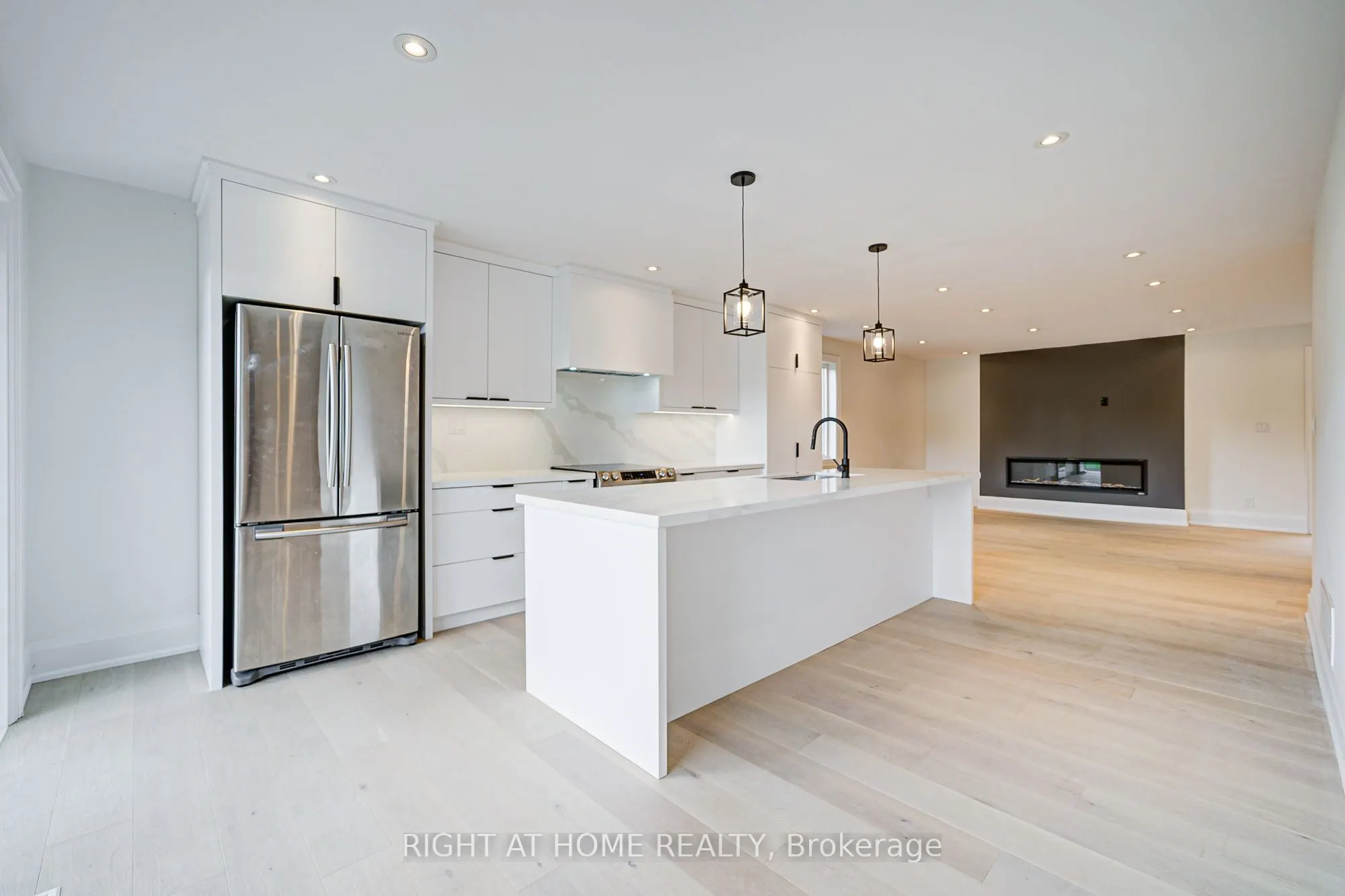 26375 Woodbine Avenue
