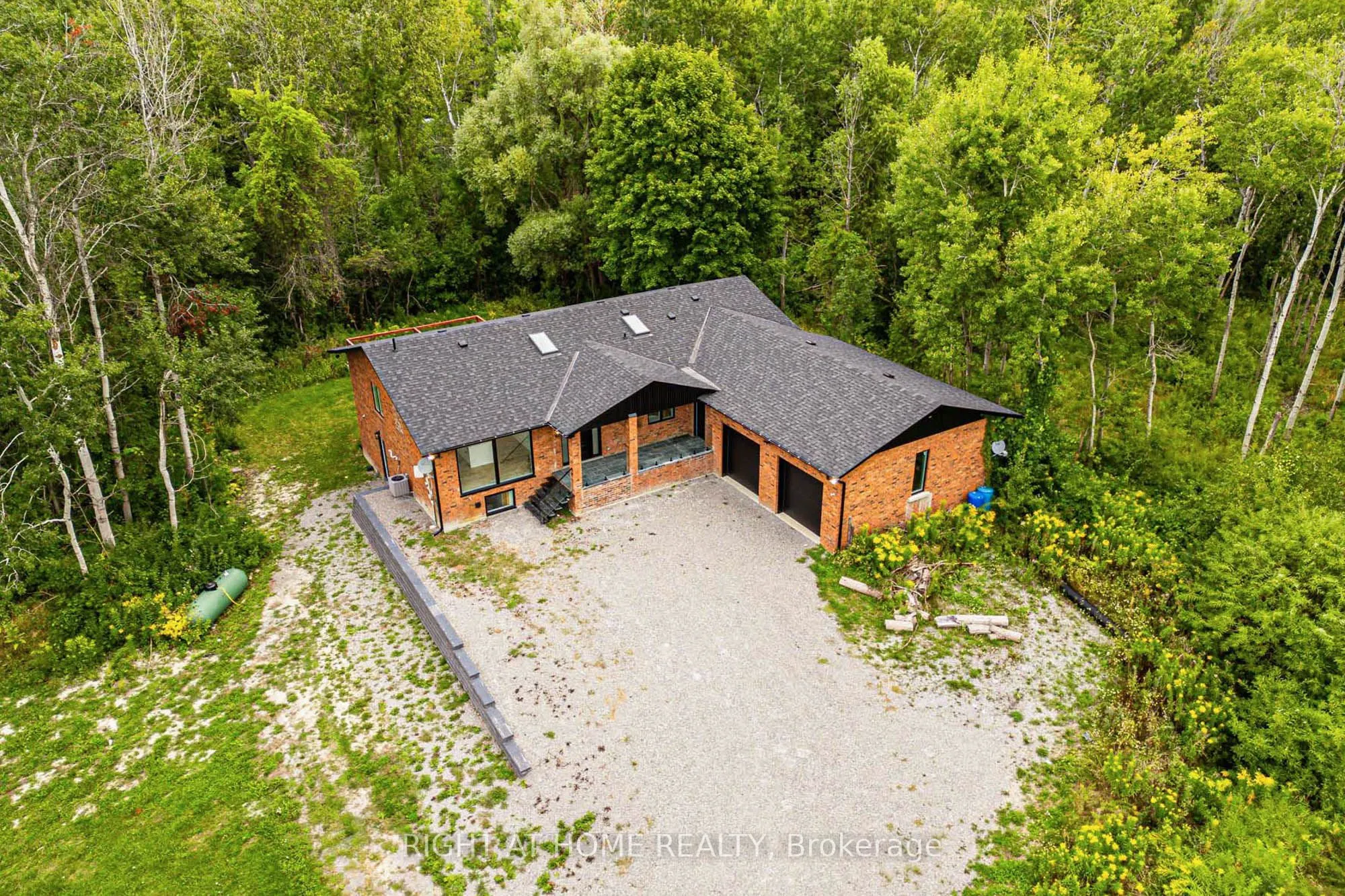 26375 Woodbine Avenue
