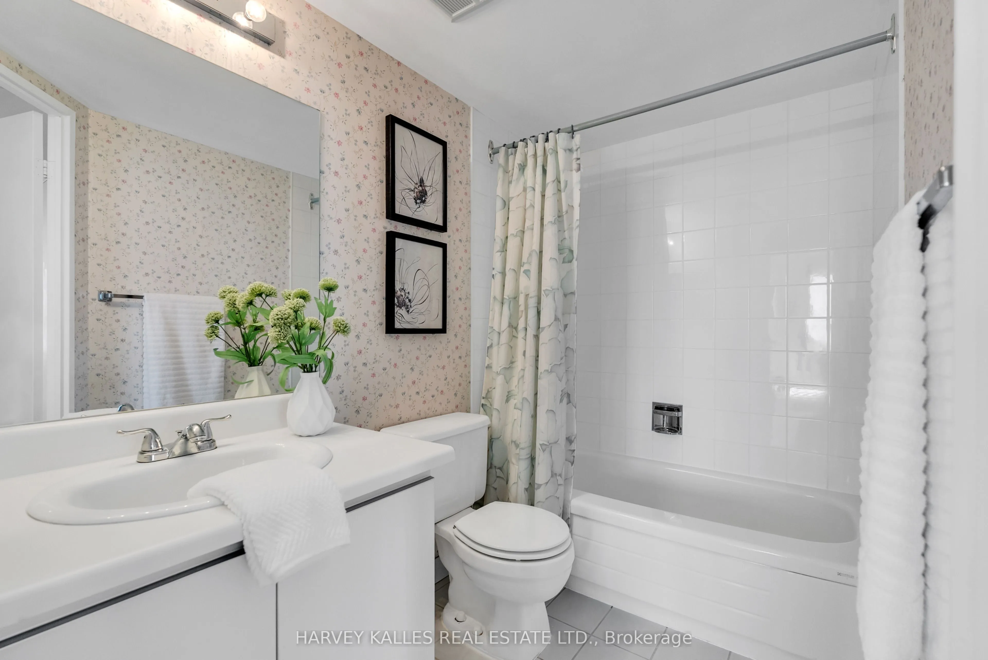 7440 Bathurst Street, #1411