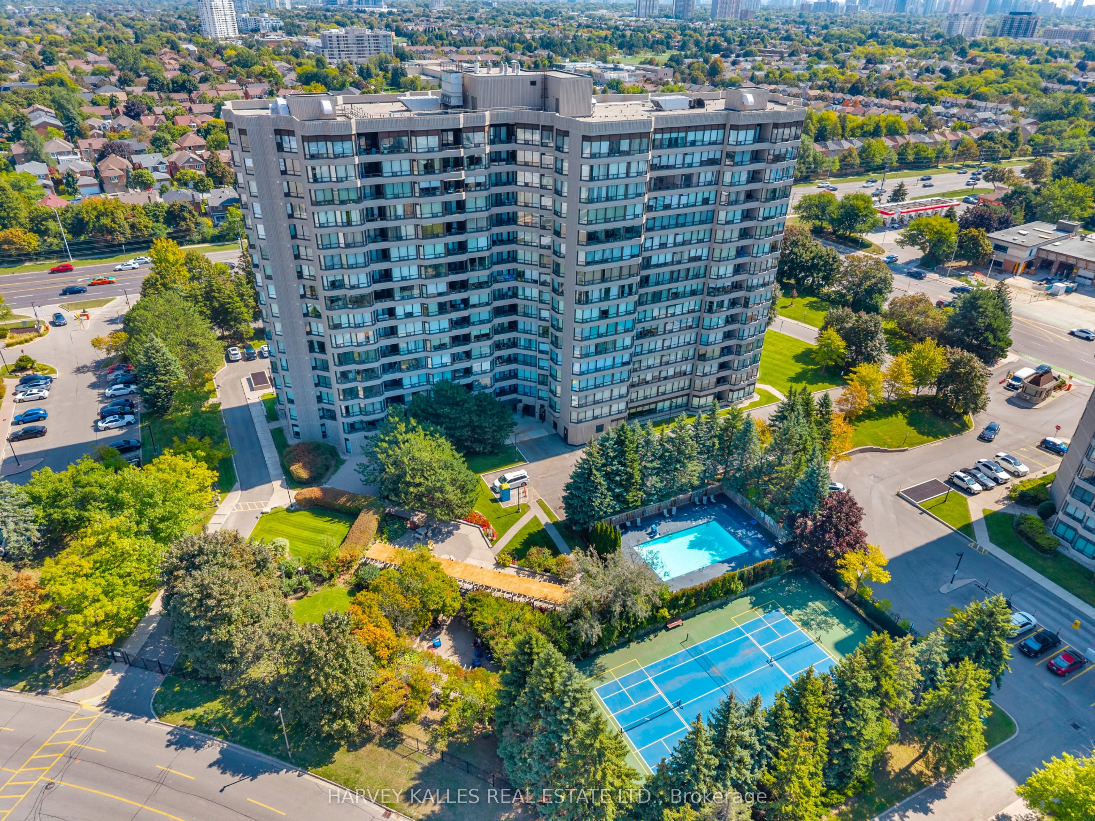 7440 Bathurst Street, #1411