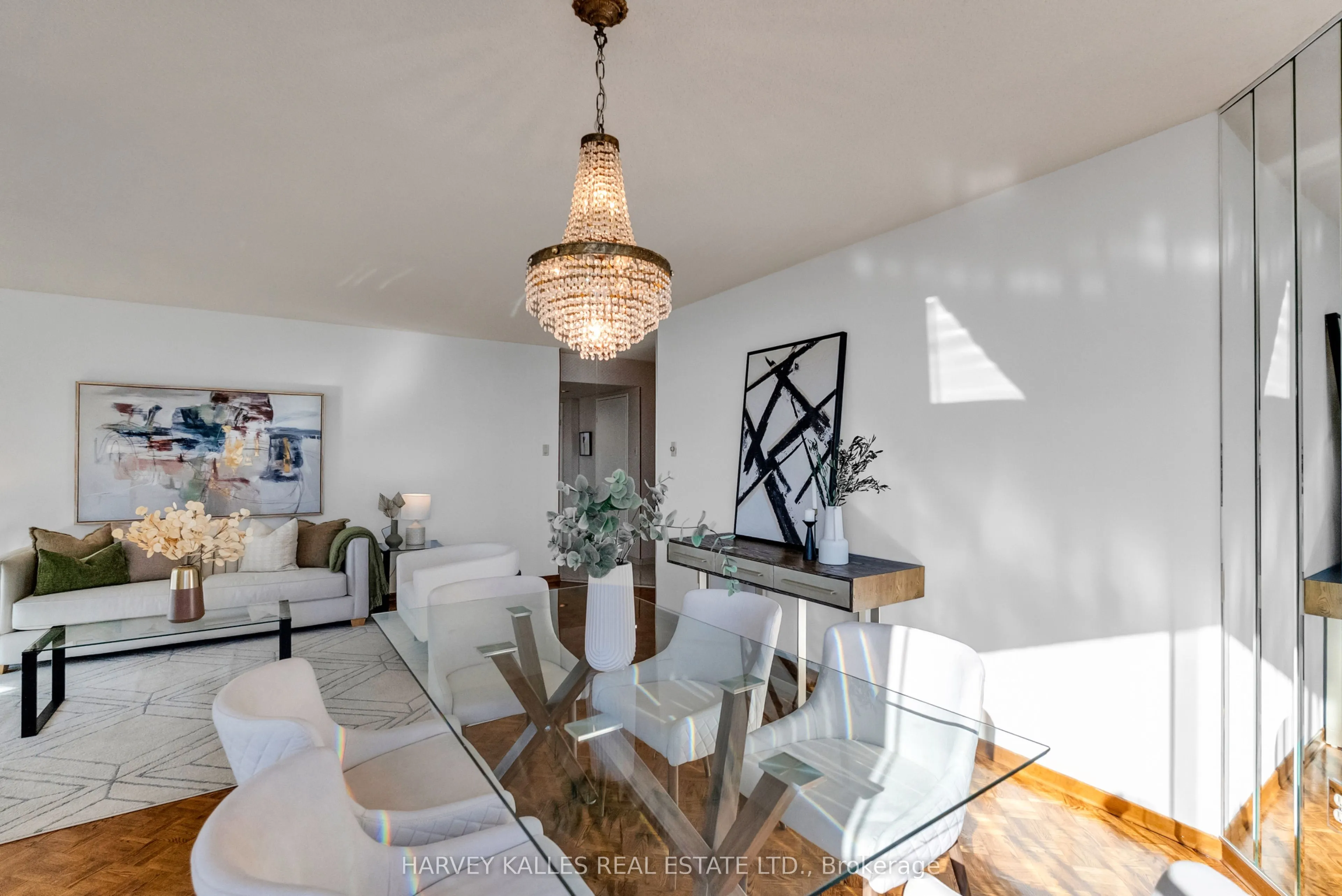 7440 Bathurst Street, #1411