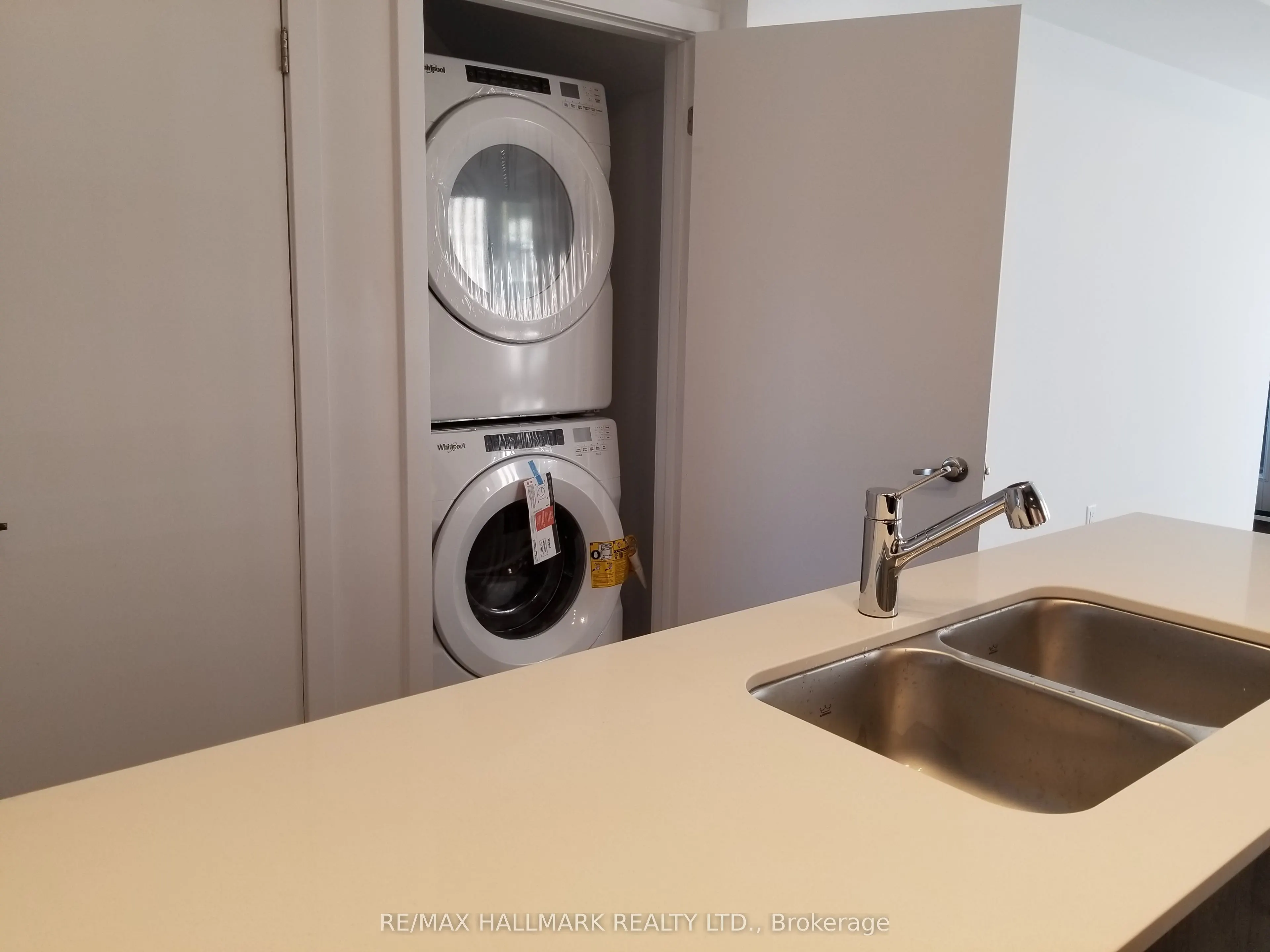 3 Bancroft Lane, #201