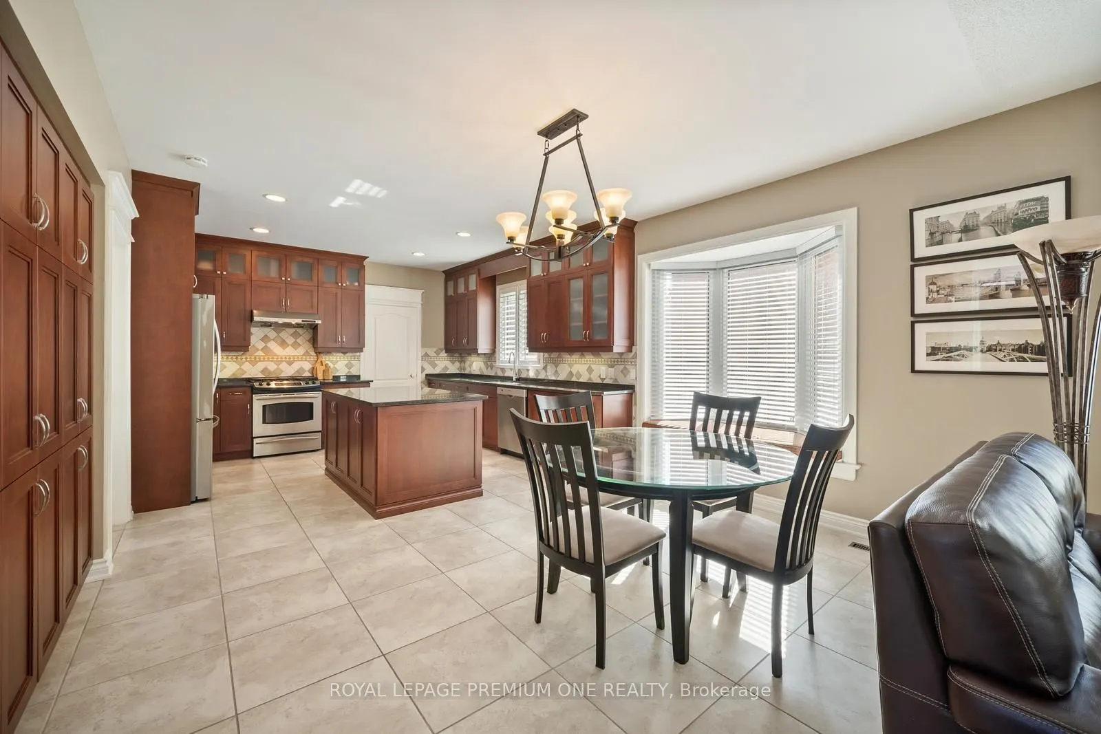 536 Village Parkway