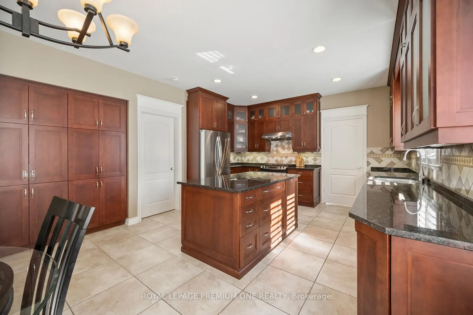 536 Village Parkway