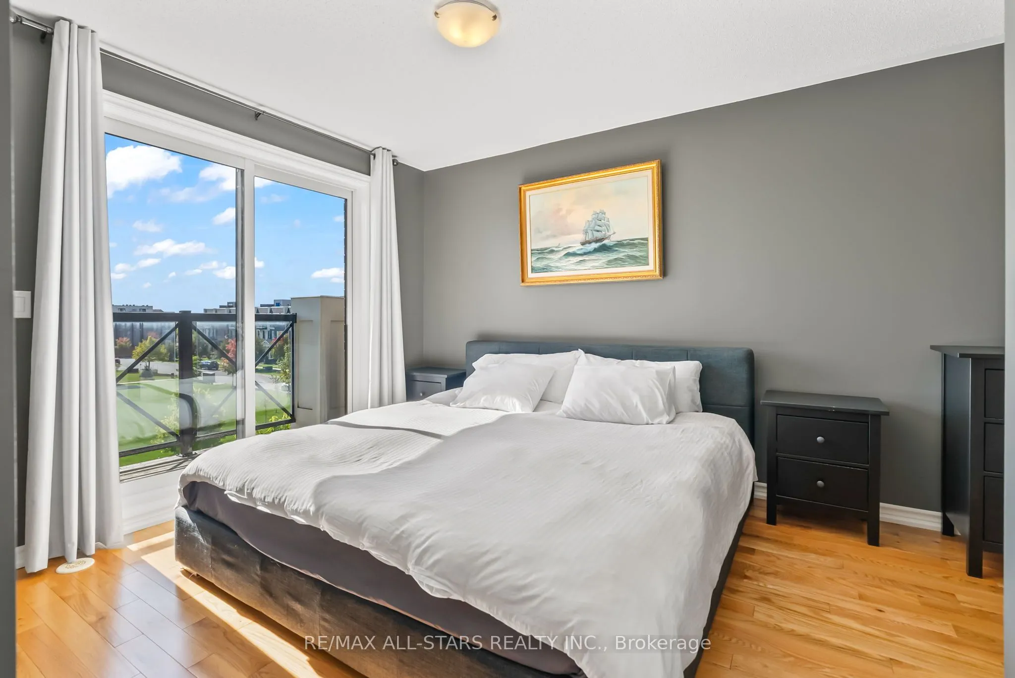 243 Boadway Crescent