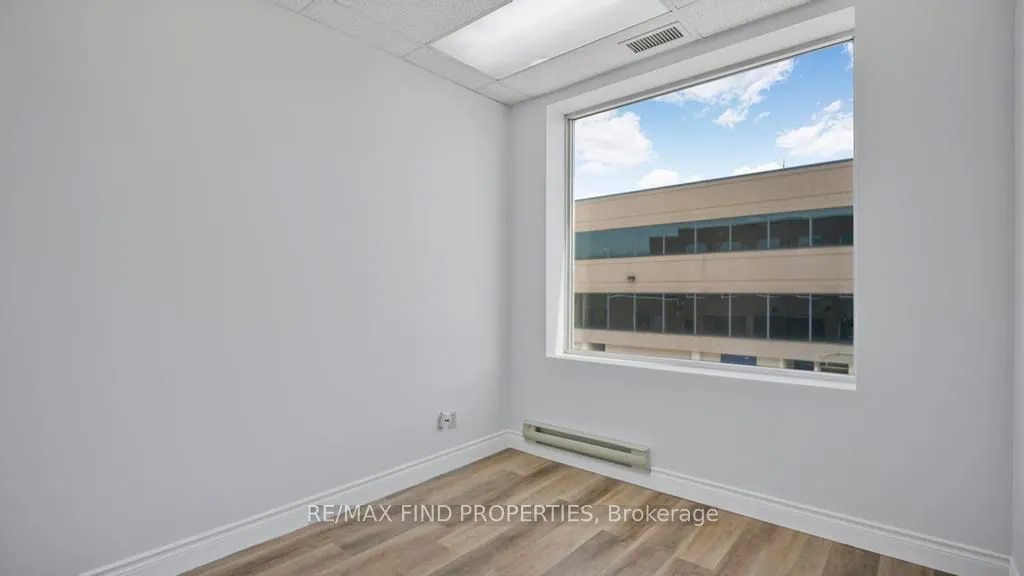 2750 14th Avenue, #204
