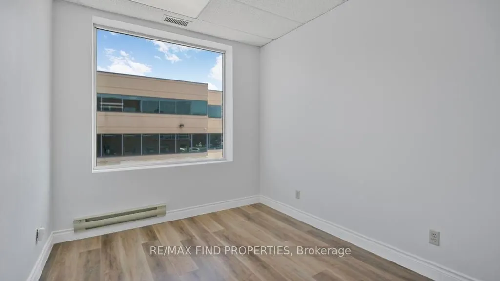 2750 14th Avenue, #204