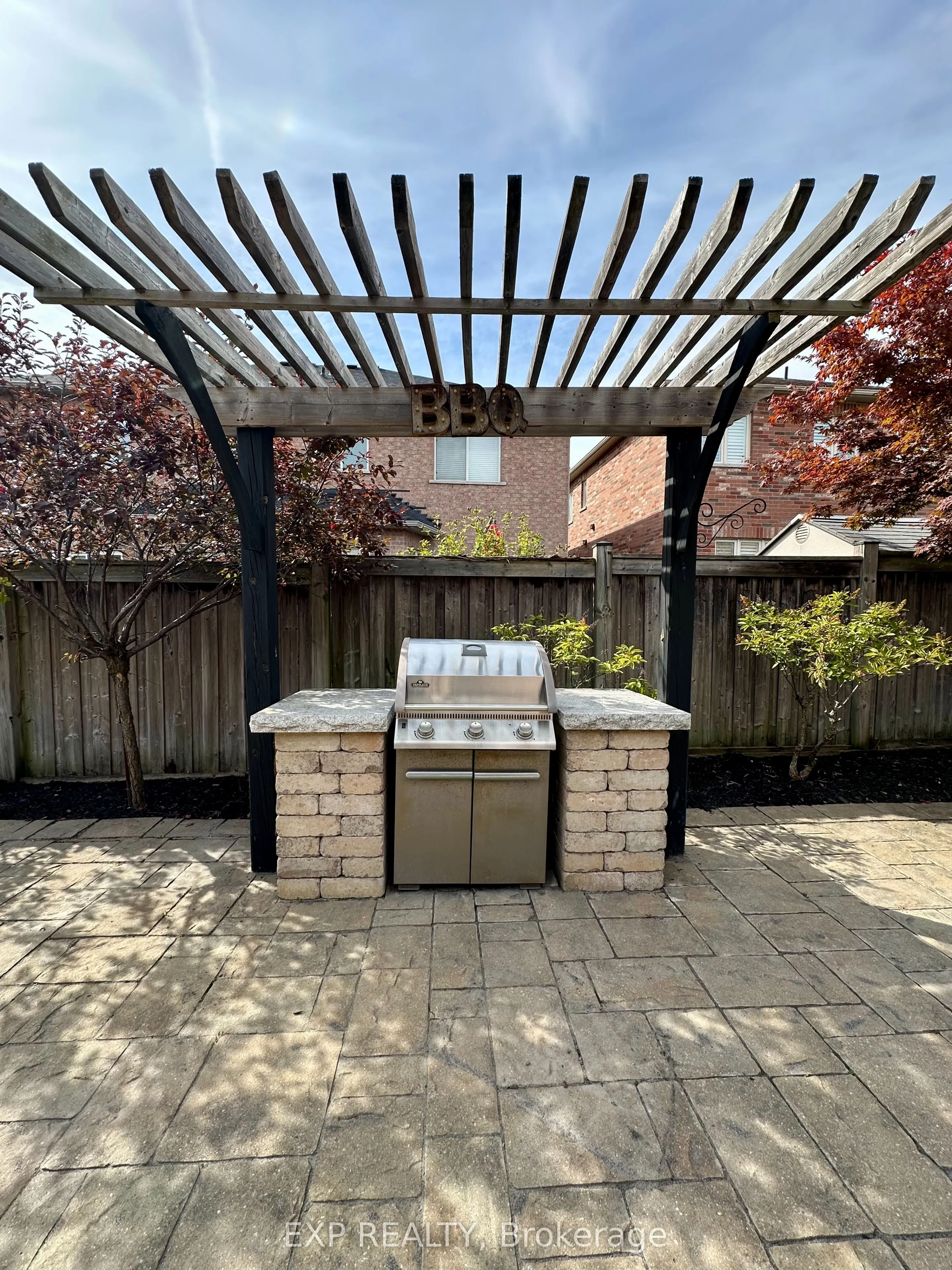 27 Butterwood Lane